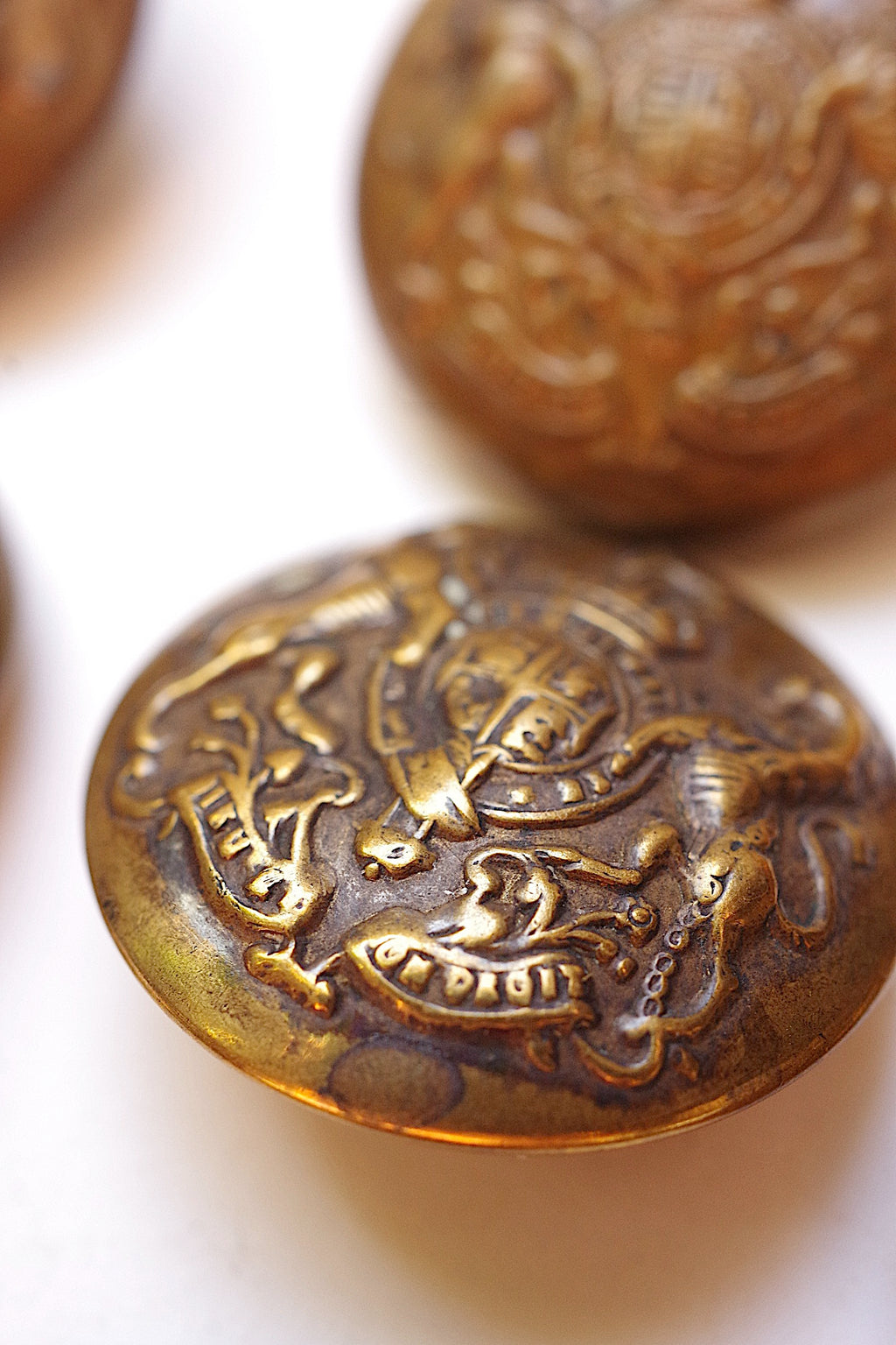 アンティークボタン　antique bouttons lots 1