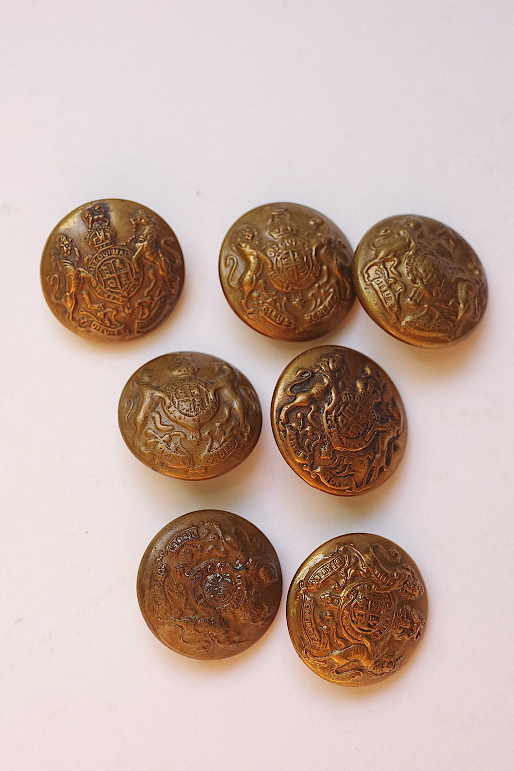 アンティークボタン　antique bouttons lots 2