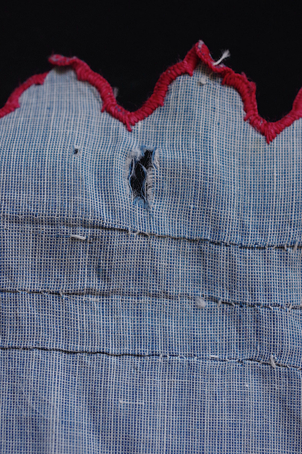 アンティークレース dentelle ancienne　赤刺繍lot