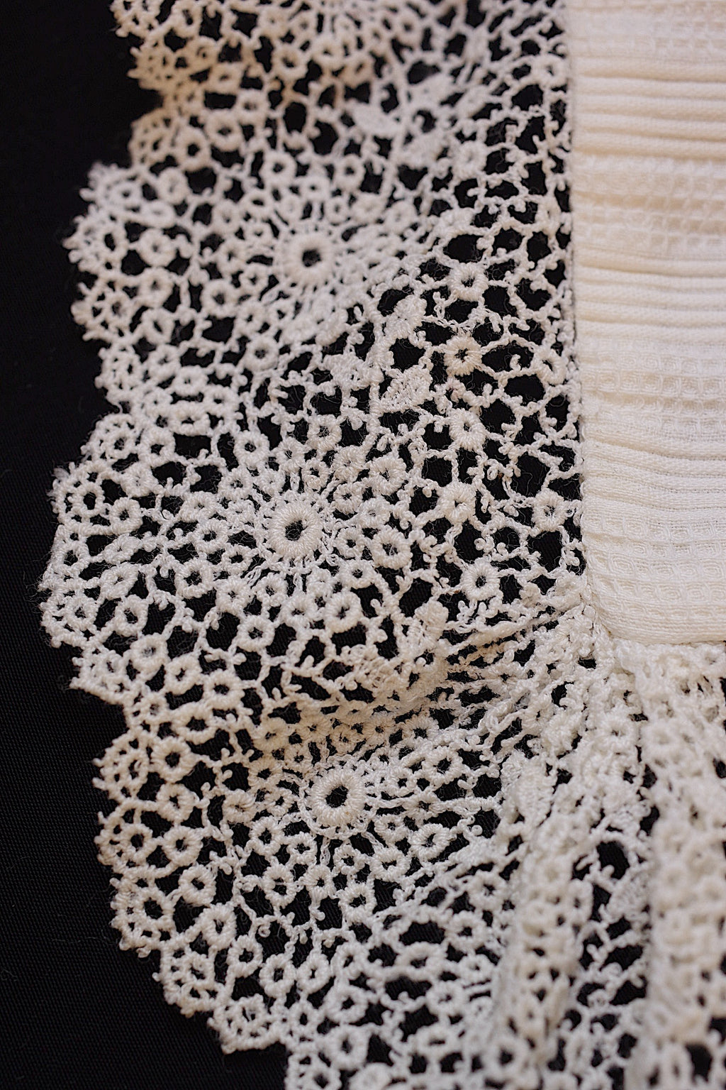 アンティークレース dentelle ancienne　小さな襟