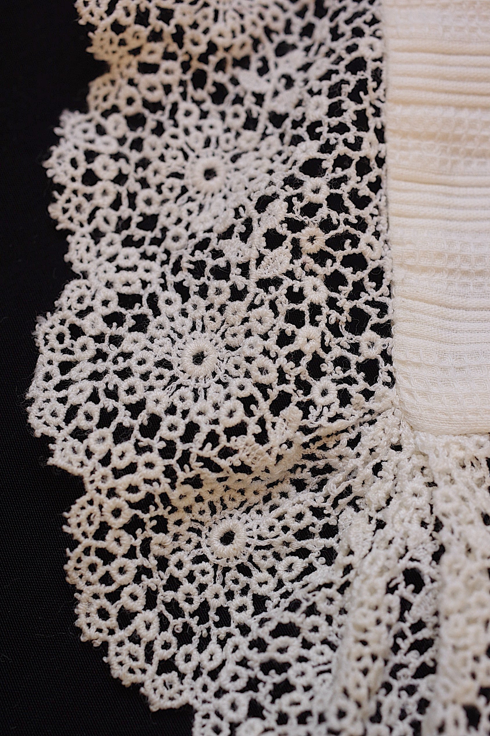 アンティークレース dentelle ancienne　小さな襟