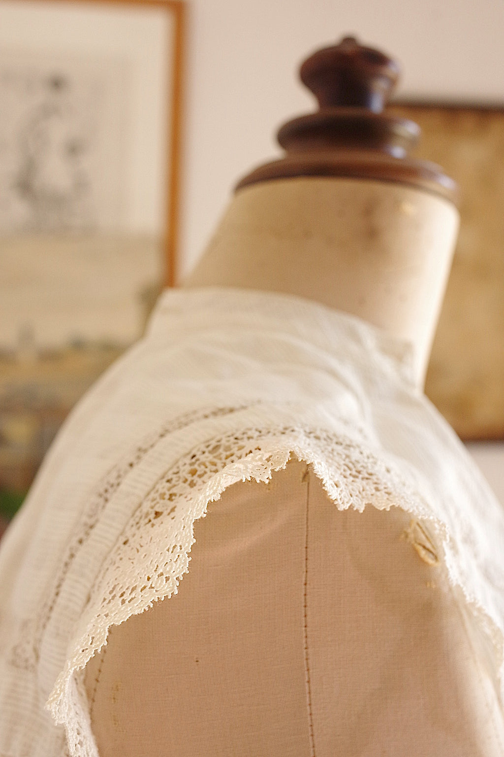 アンティークレース dentelle ancienne　小さな襟