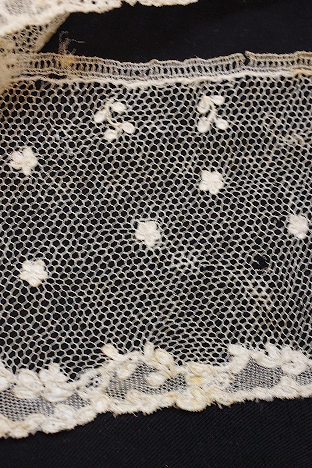 アンティークレース dentelle ancienne　173cm