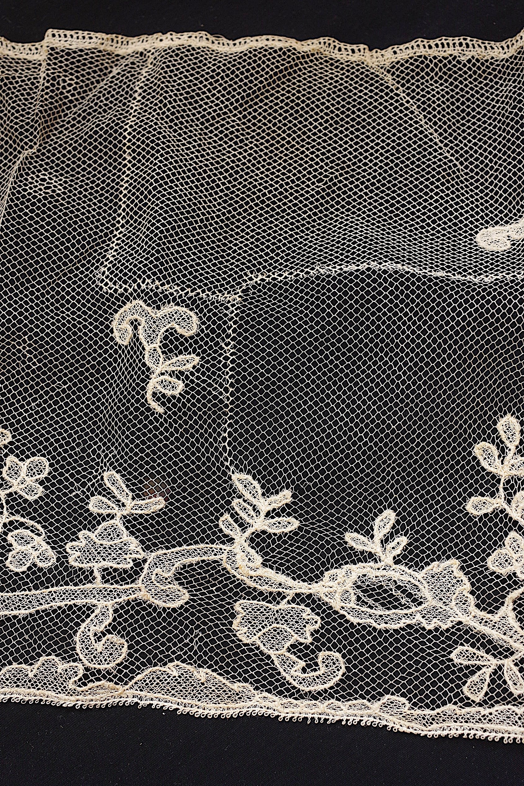 アンティークレース dentelle ancienne　190cm