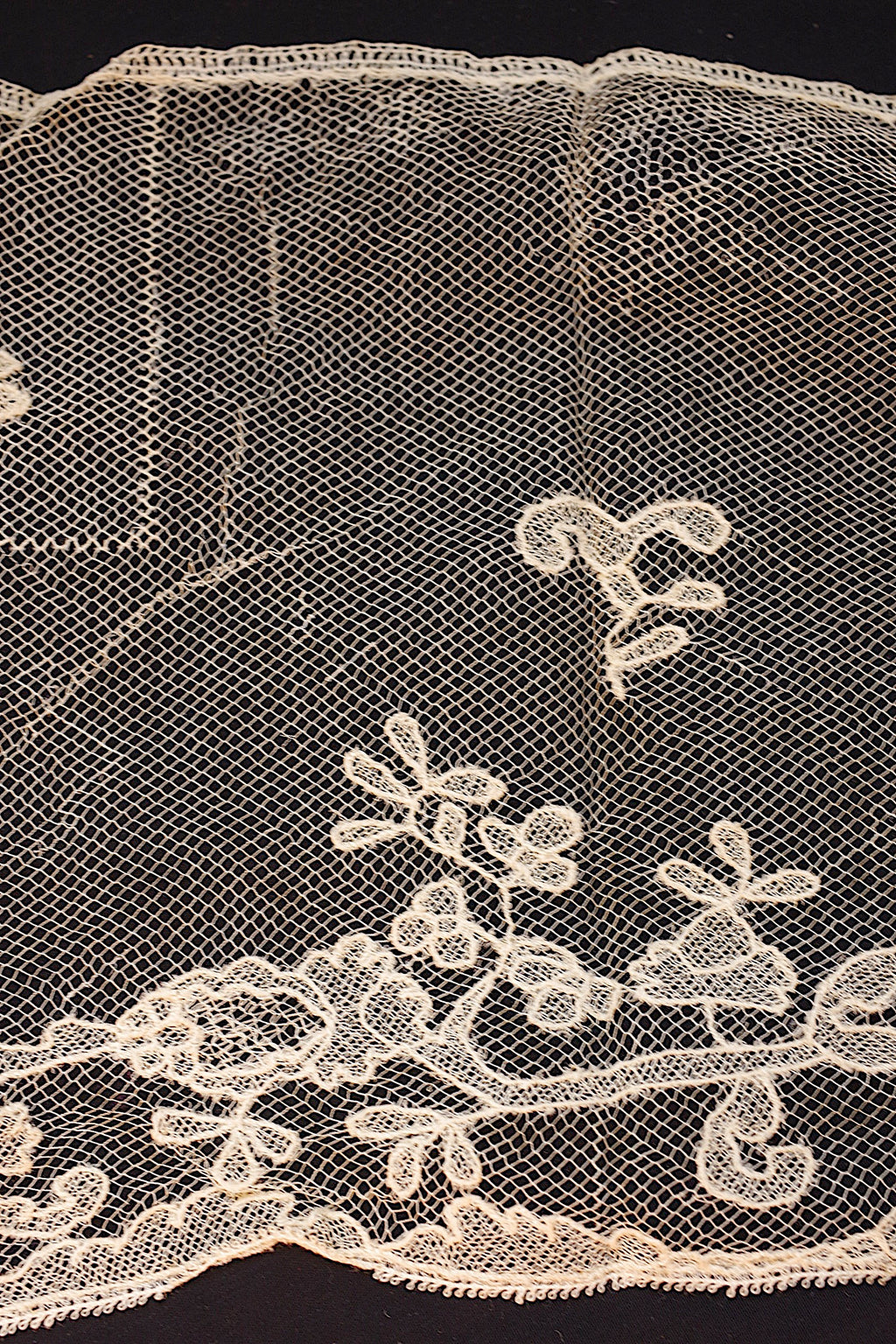アンティークレース dentelle ancienne　190cm