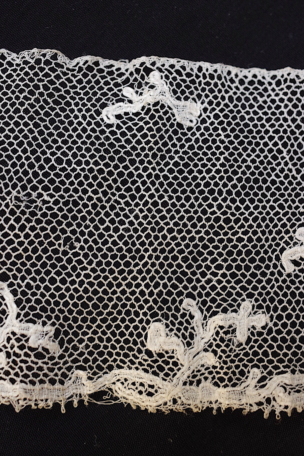 アンティークレース dentelle ancienne　180cm 250cm