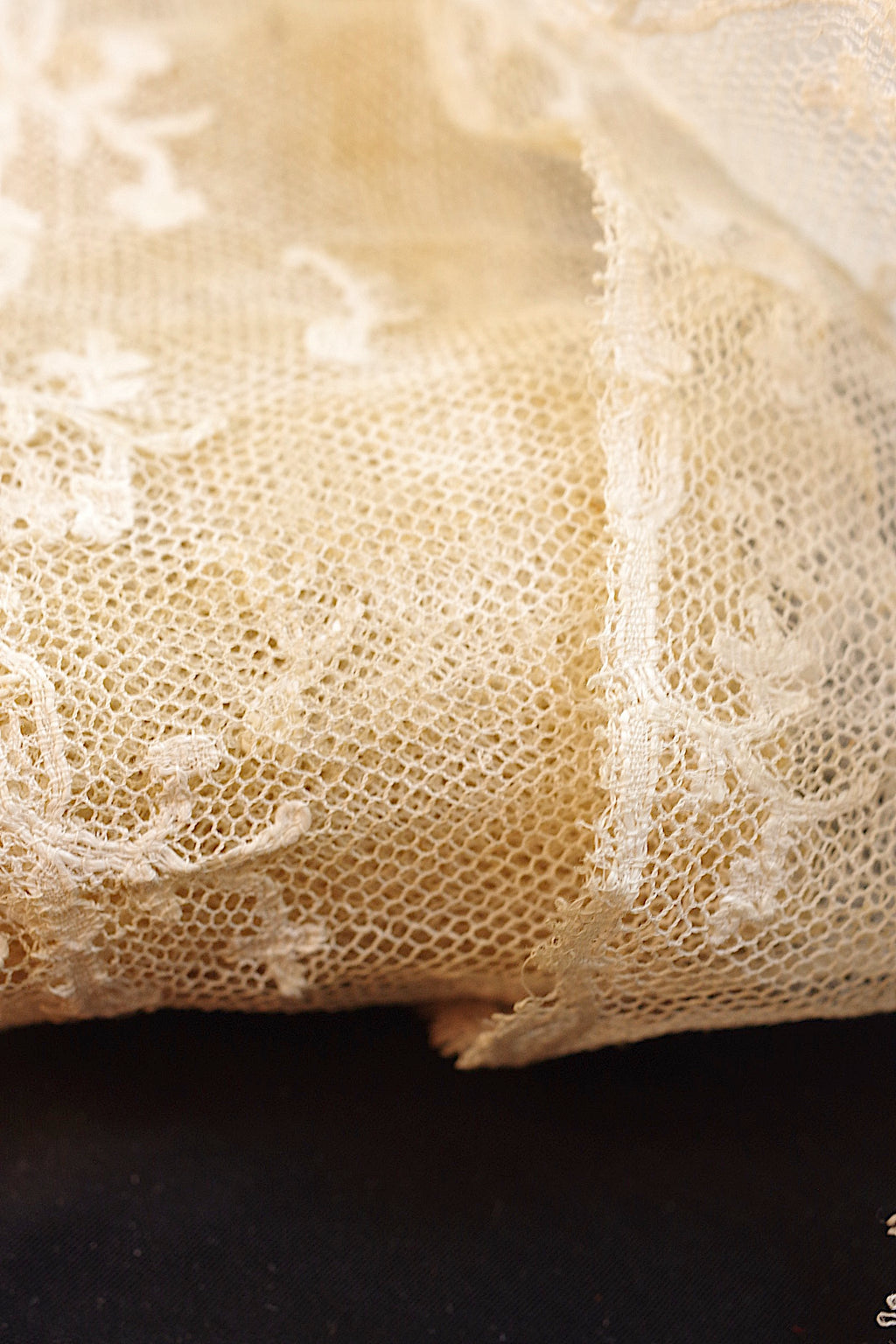 アンティークレース dentelle ancienne　180cm 250cm