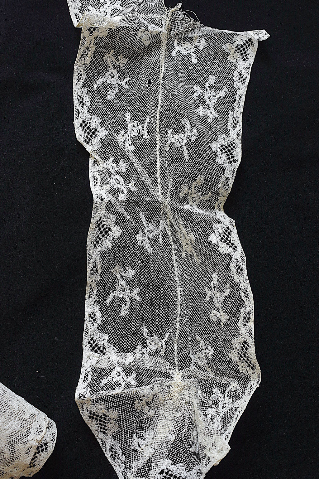 アンティークレース dentelle ancienne　リールポイント