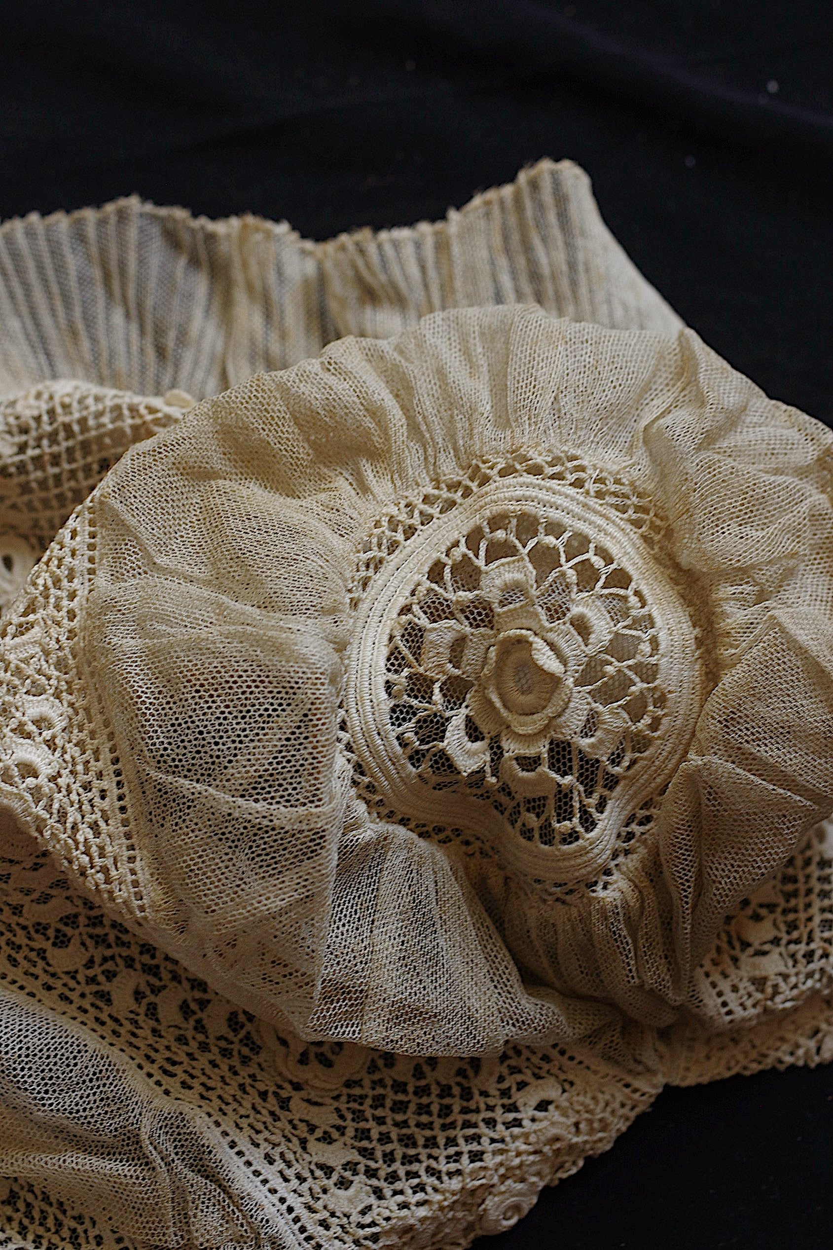 アンティークレース dentelle ancienne　bonnet 1