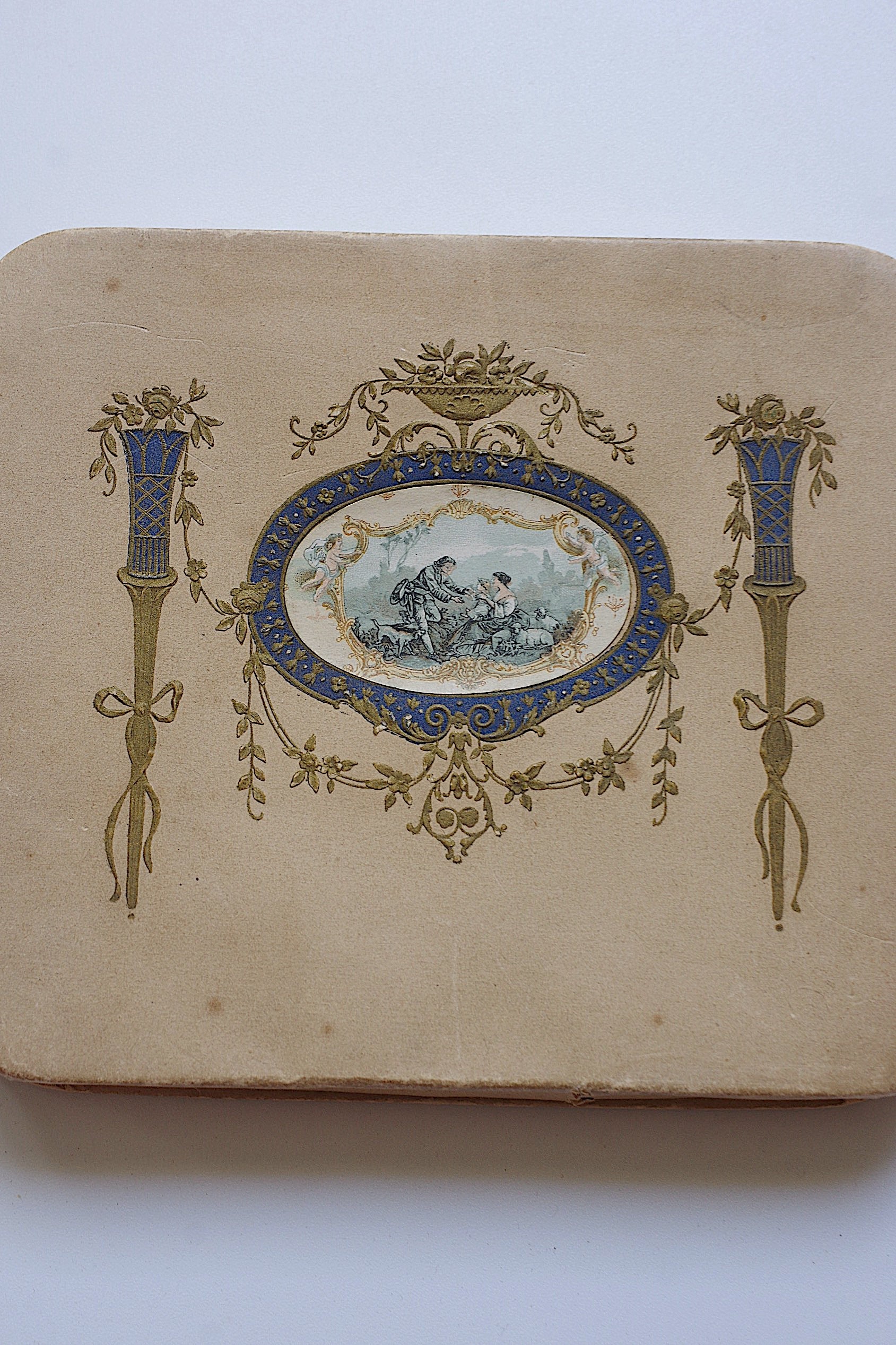 アンティーク箱　boite ancienne