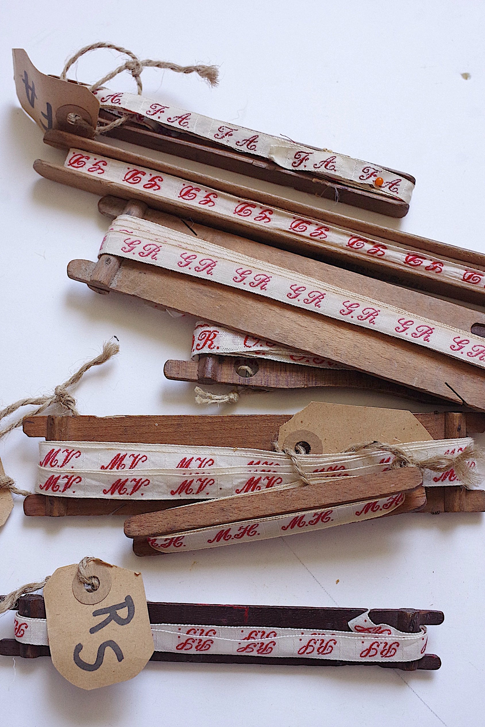 アンティークイニシャルテープ　Ruban adhésif monogramme ancien 2