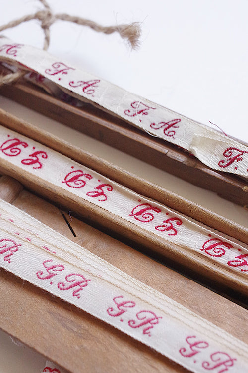 アンティークイニシャルテープ　Ruban adhésif monogramme ancien 2