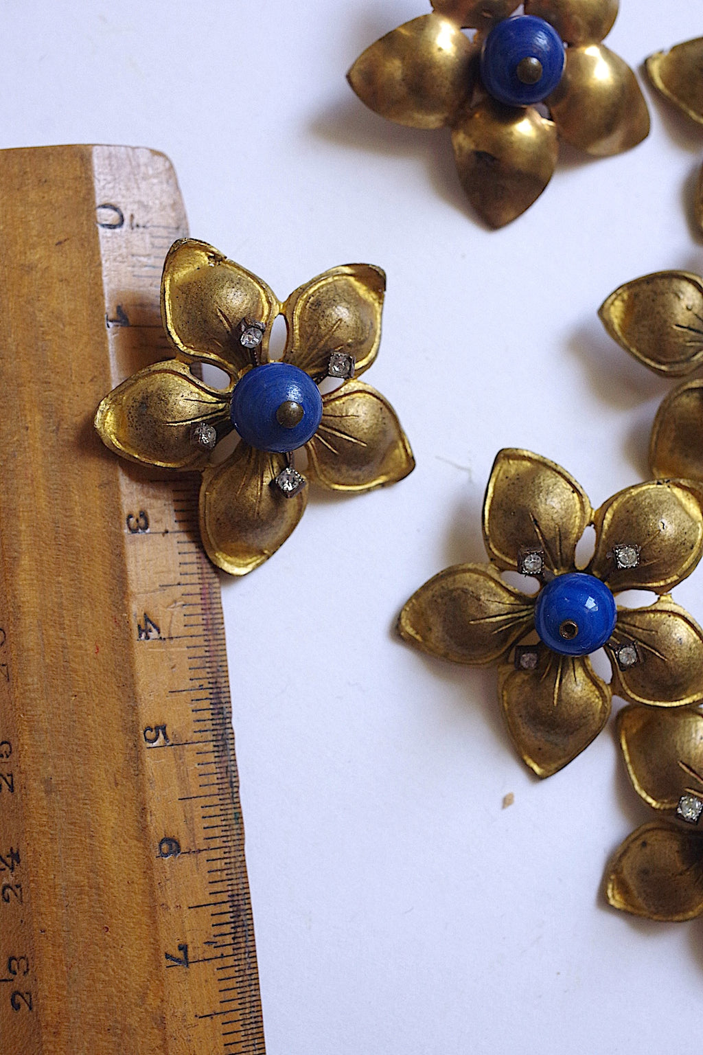 アンティークボタンとパーツ antique boutons lot