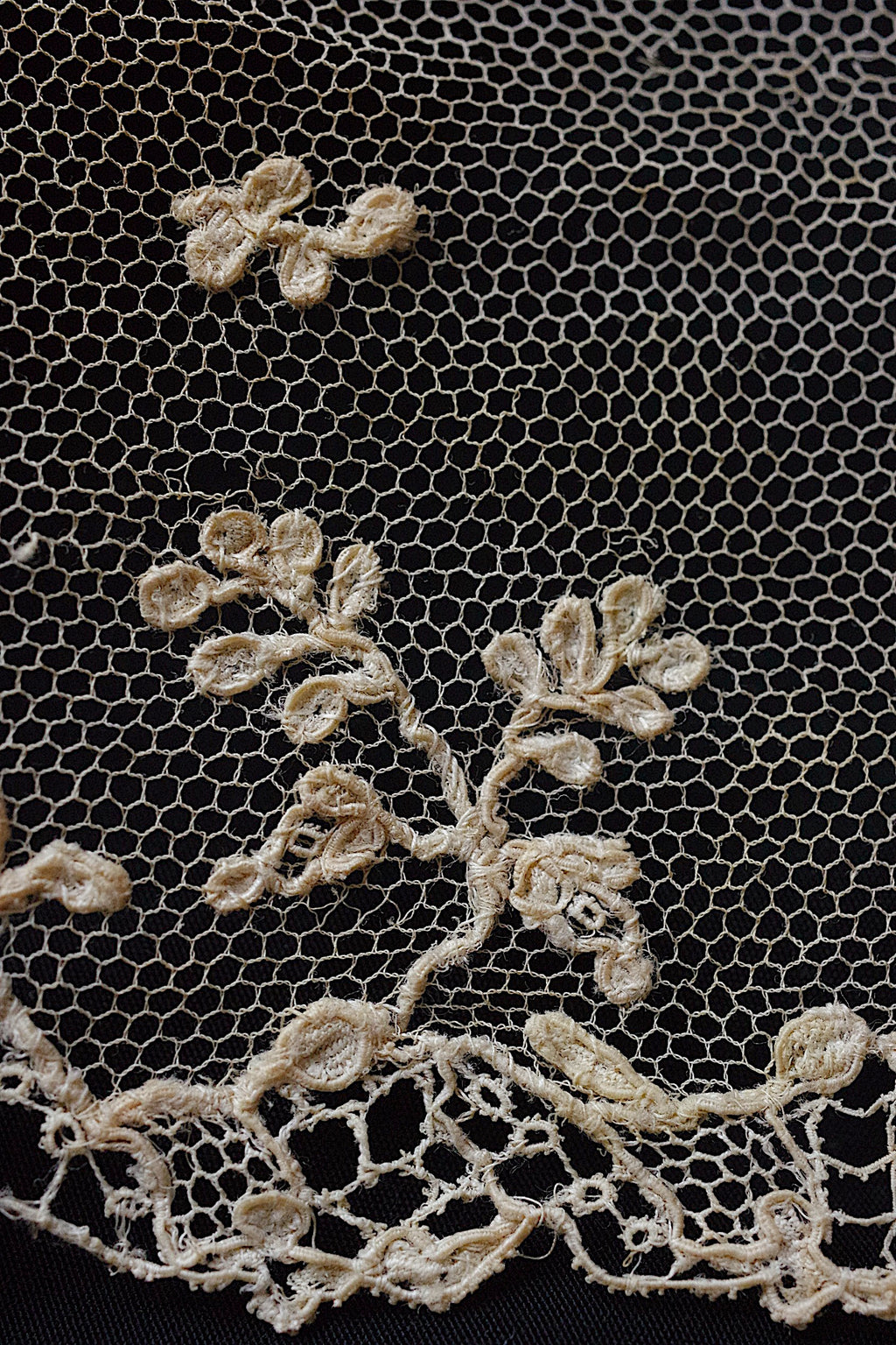 アンティークレース dentelle ancienne 素材用　lots1