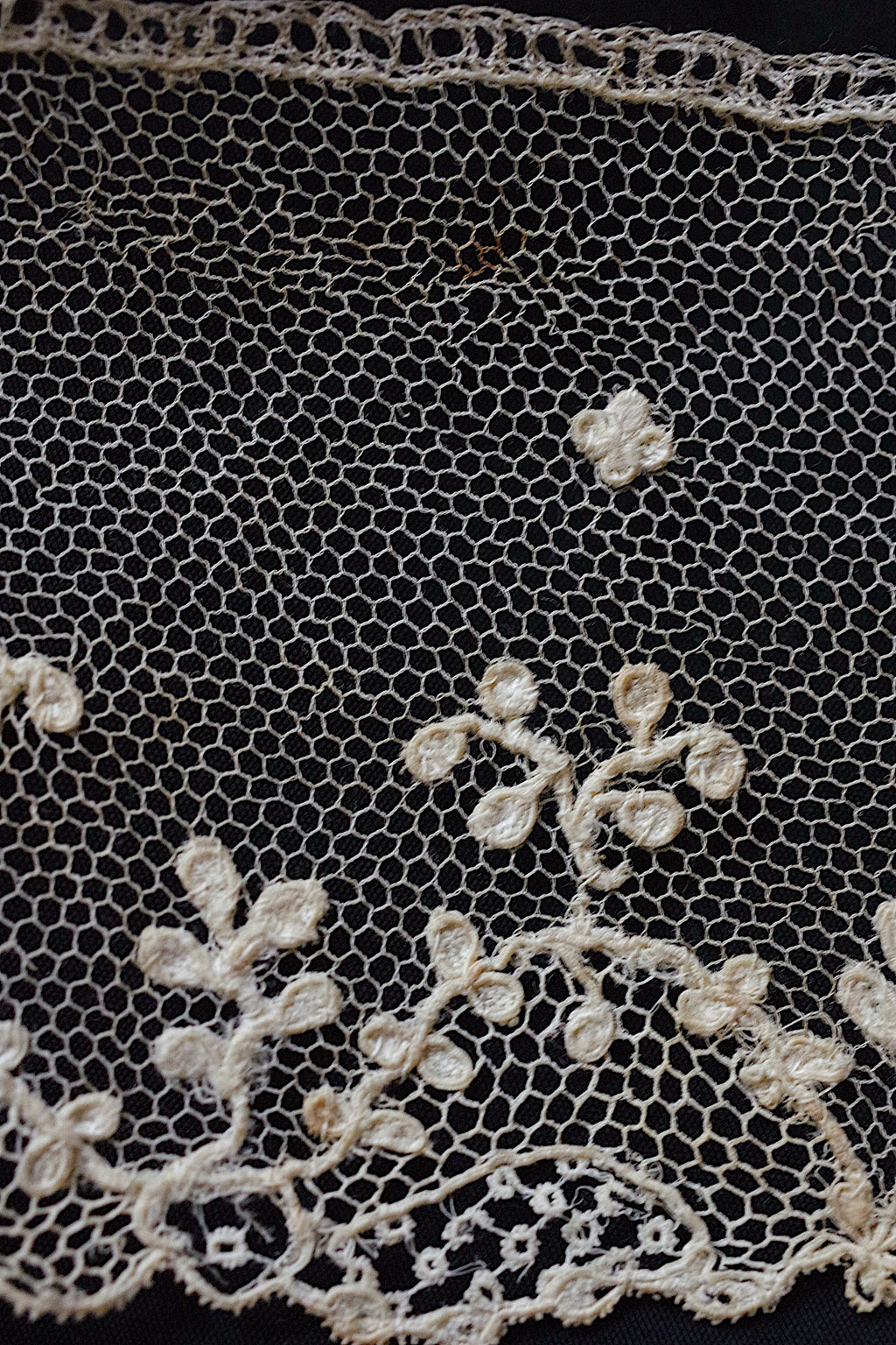 アンティークレース dentelle ancienne 素材用　lots1