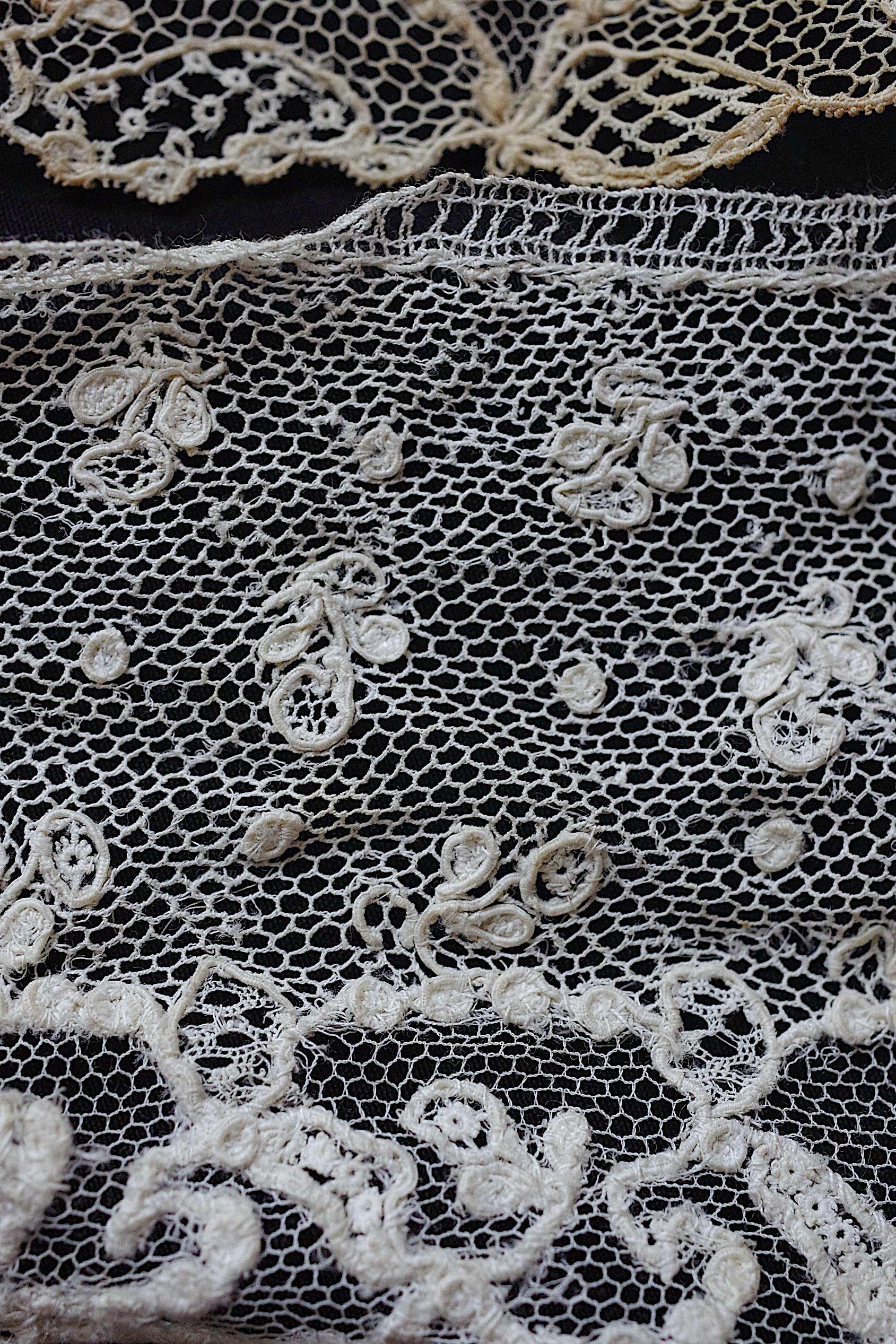 アンティークレース dentelle ancienne 素材用　lots1