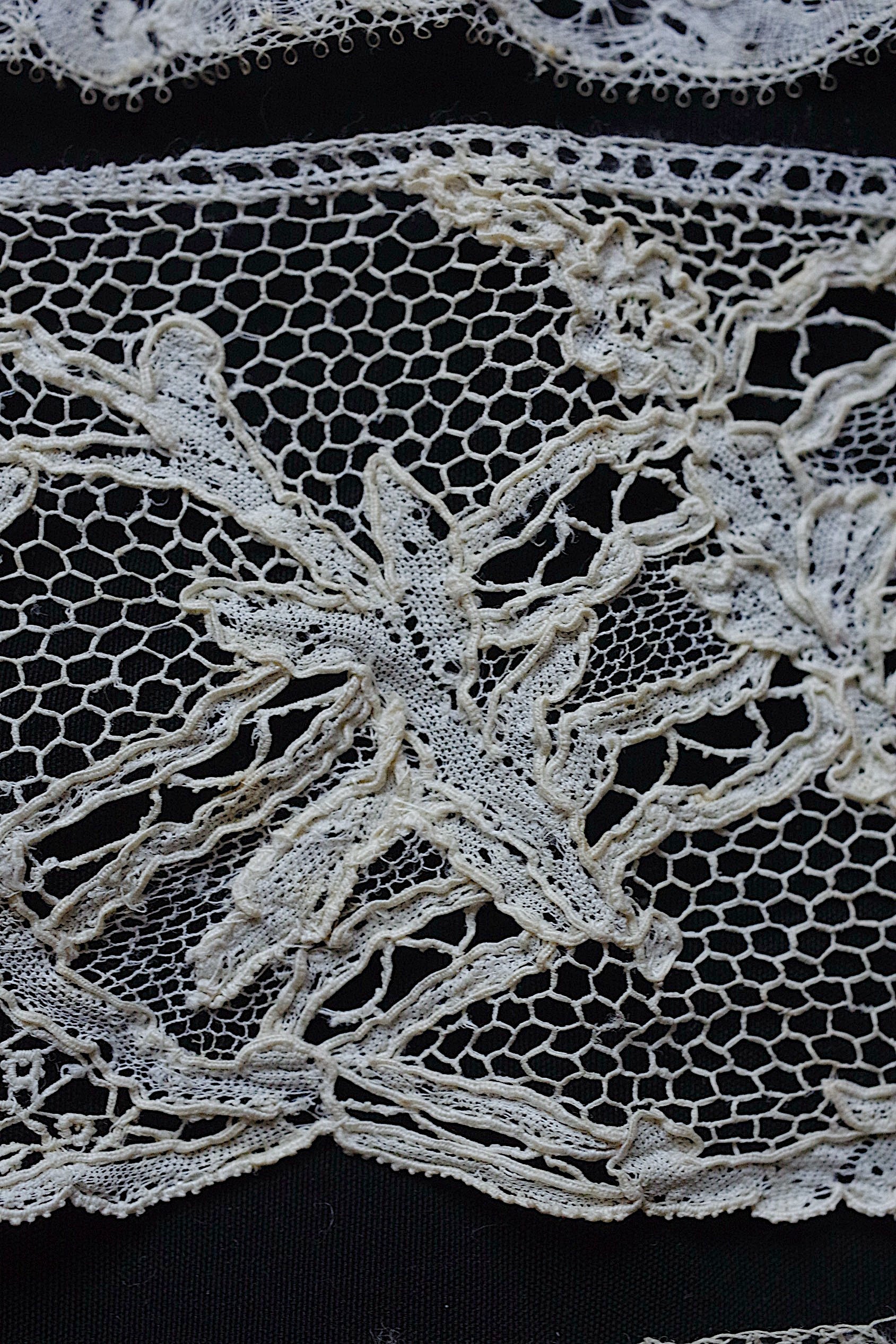 アンティークレース dentelle ancienne 素材用　lots2