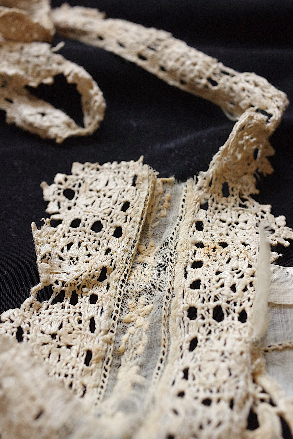 アンティークレース dentelle ancienne 素材用　lots3