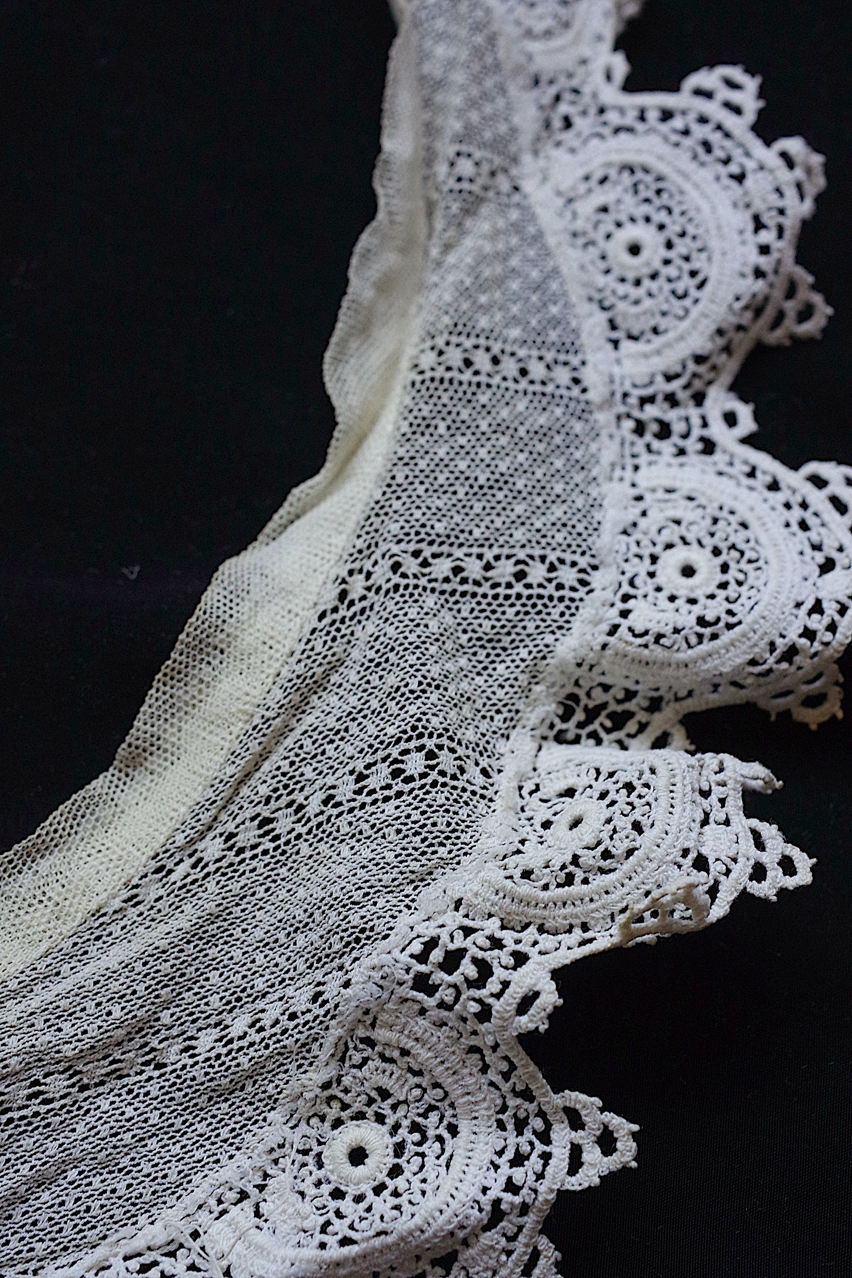 アンティークレース dentelle ancienne 小さな襟lots1