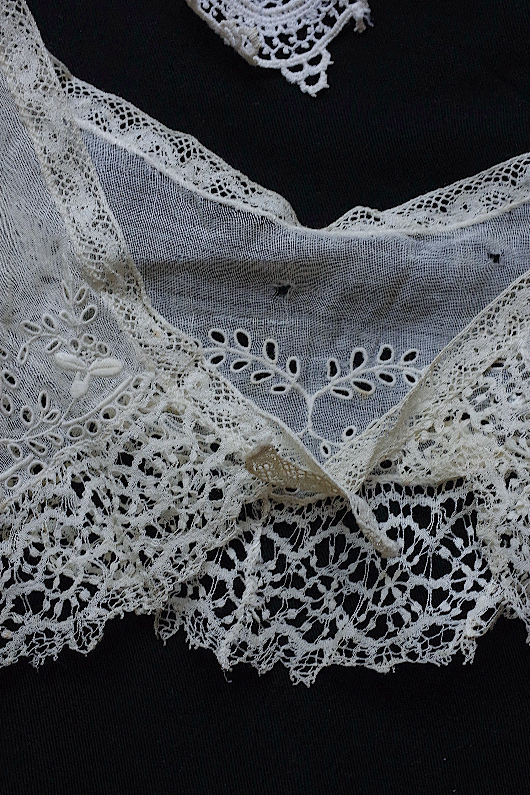 アンティークレース dentelle ancienne 小さな襟lots1