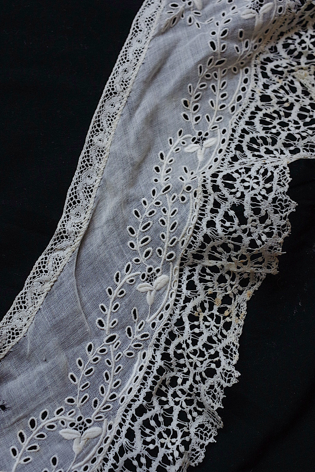 アンティークレース dentelle ancienne 小さな襟lots1