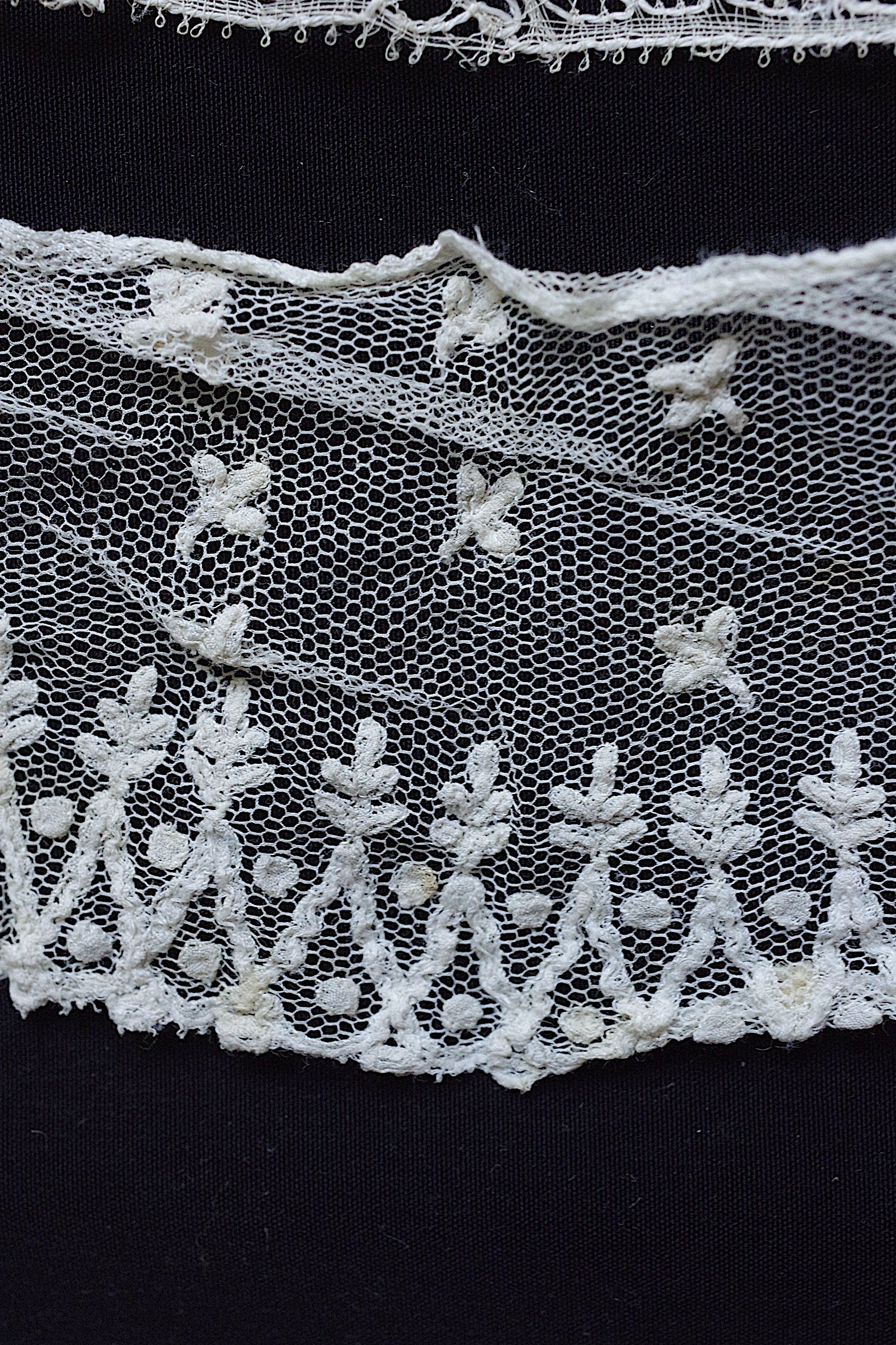 アンティークレース dentelle ancienne 素材用　ハギレlot1