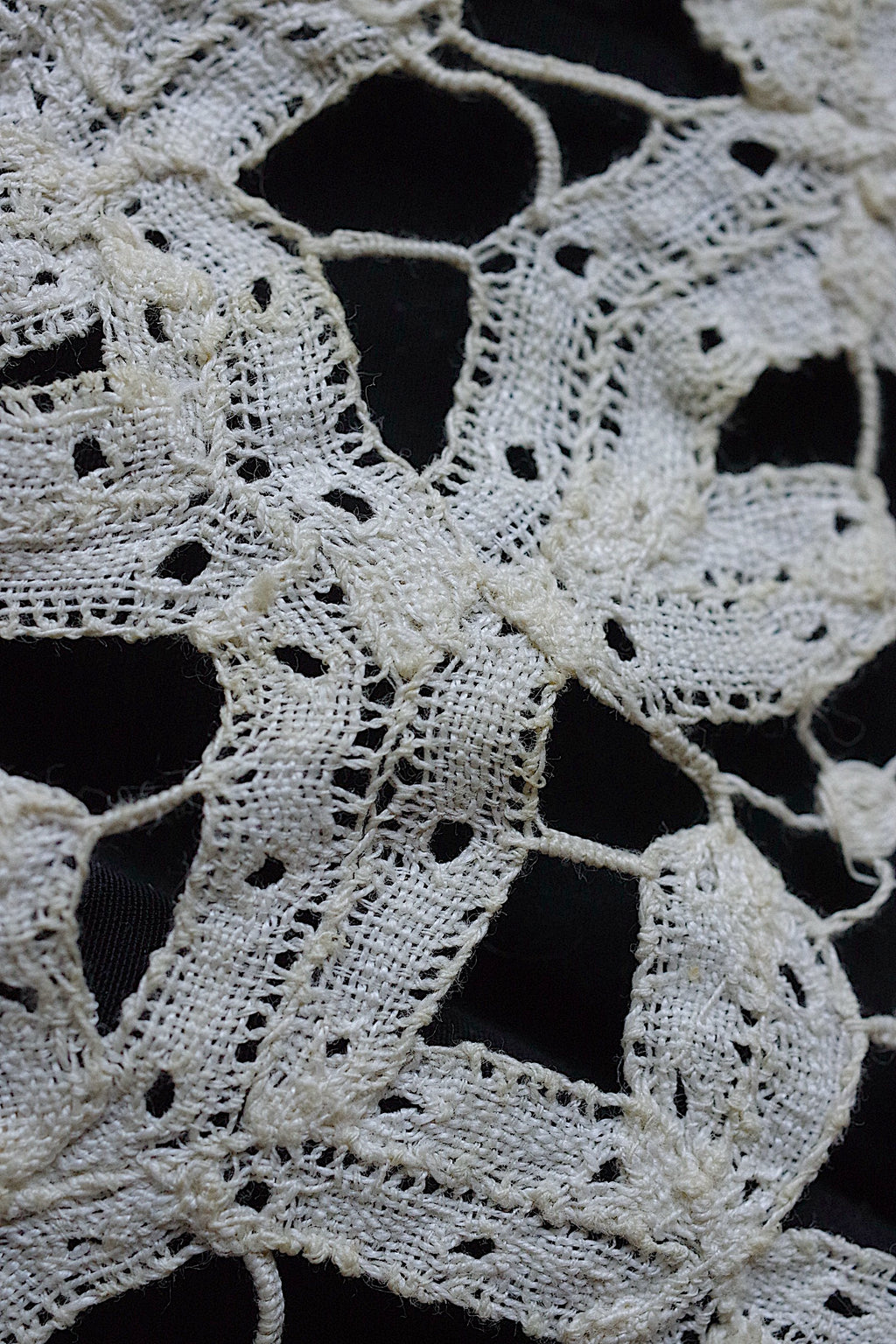 アンティークレース dentelle ancienne 素材用　ハギレlot2