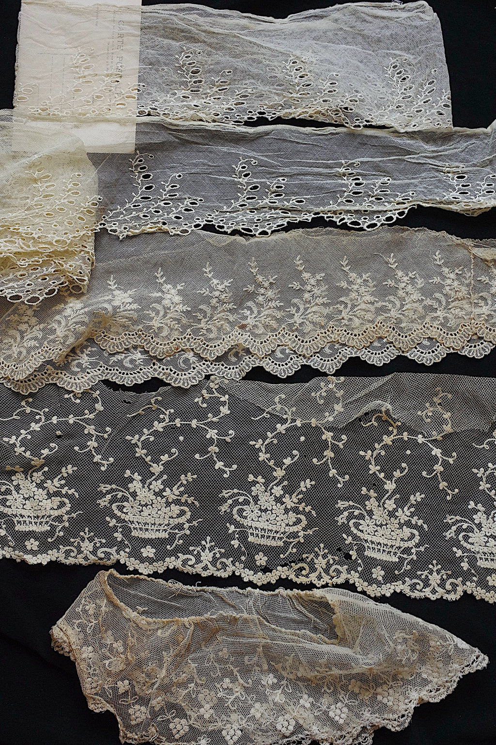 アンティークレース dentelle ancienne 素材用　ハギレlot3