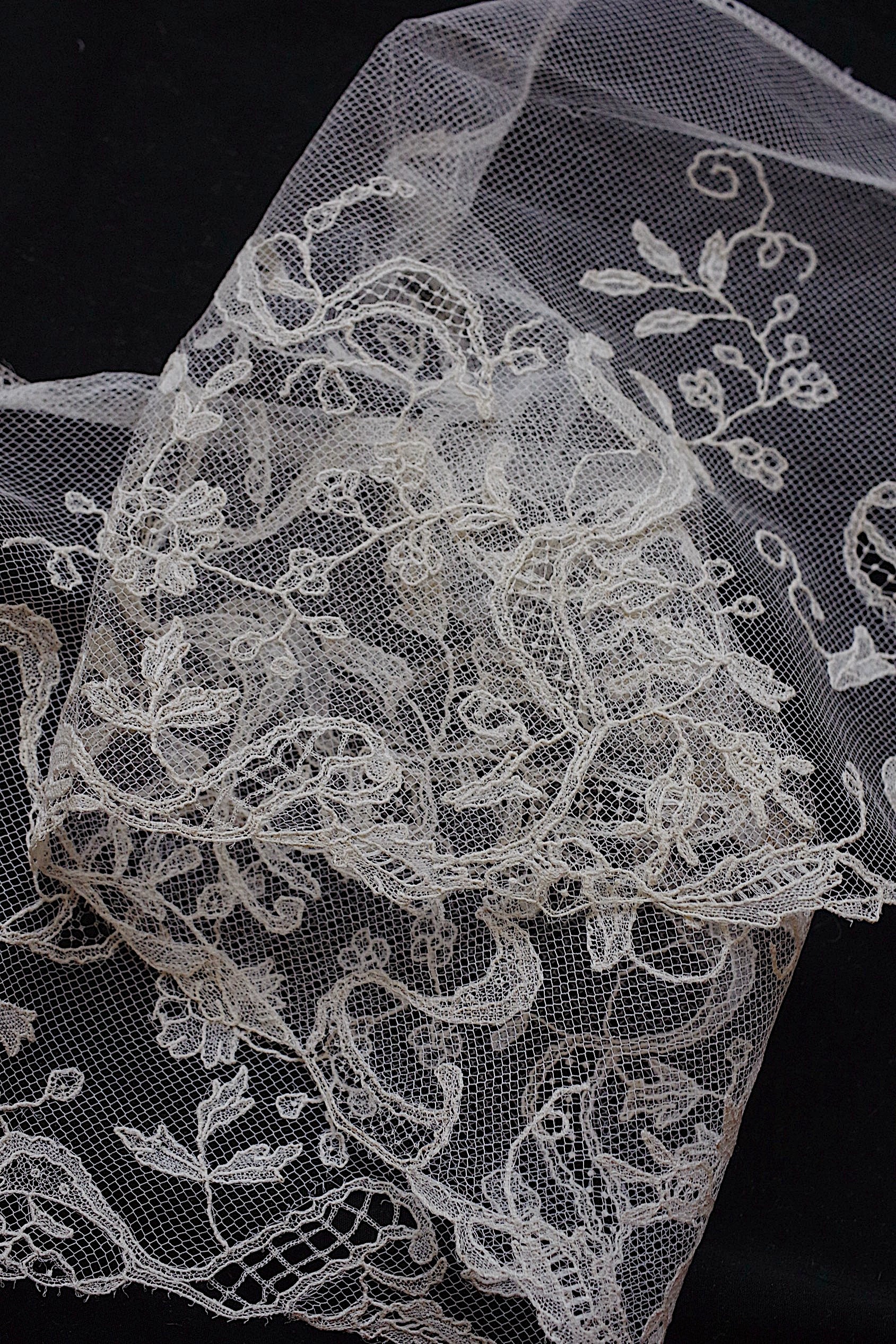 アンティークレース antique lace la dentelle - .FR a l'epoque