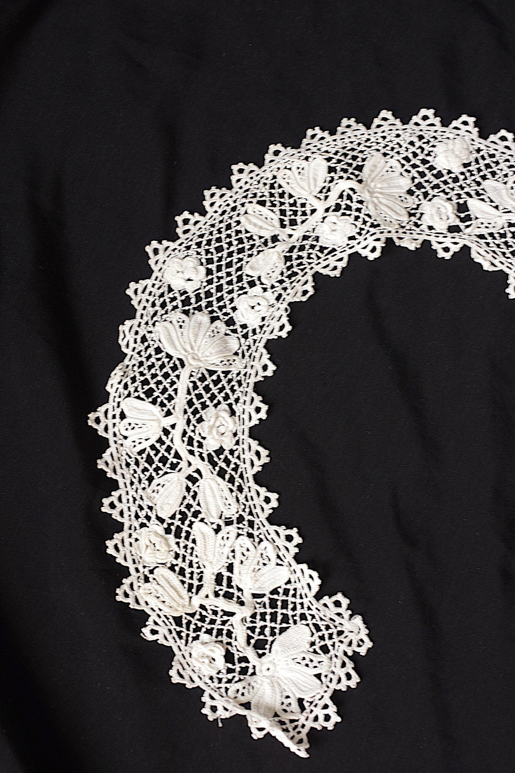 アンティークレース dentelle ancienne 小さな襟2つ