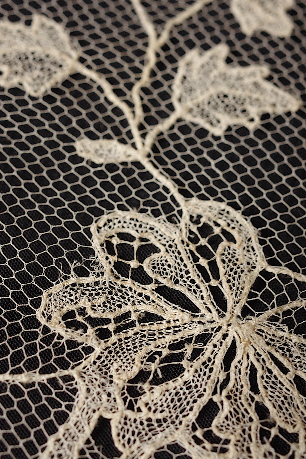 アンティークレース dentelle ancienne ハギレ　素材用