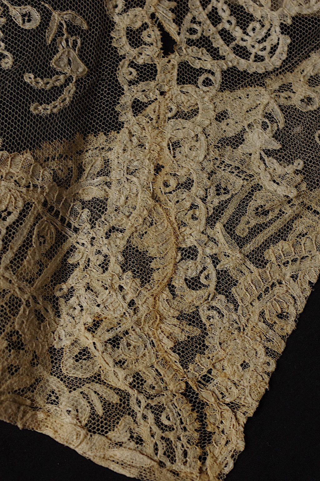 アンティークレース dentelle ancienne ハギレ　素材用