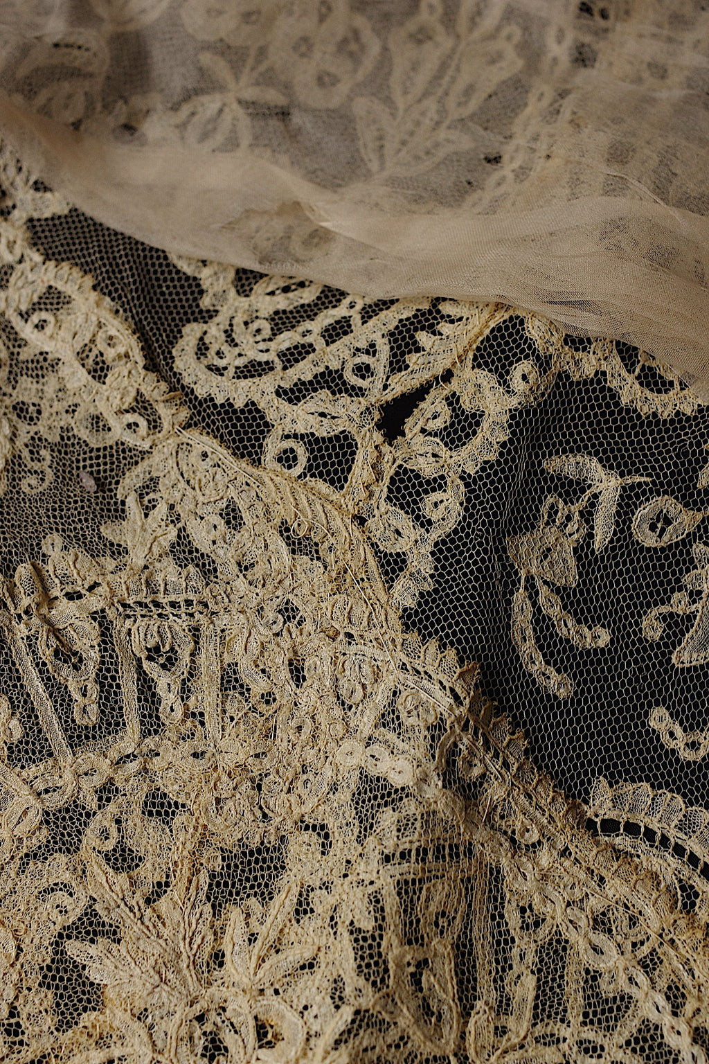 アンティークレース dentelle ancienne ハギレ　素材用