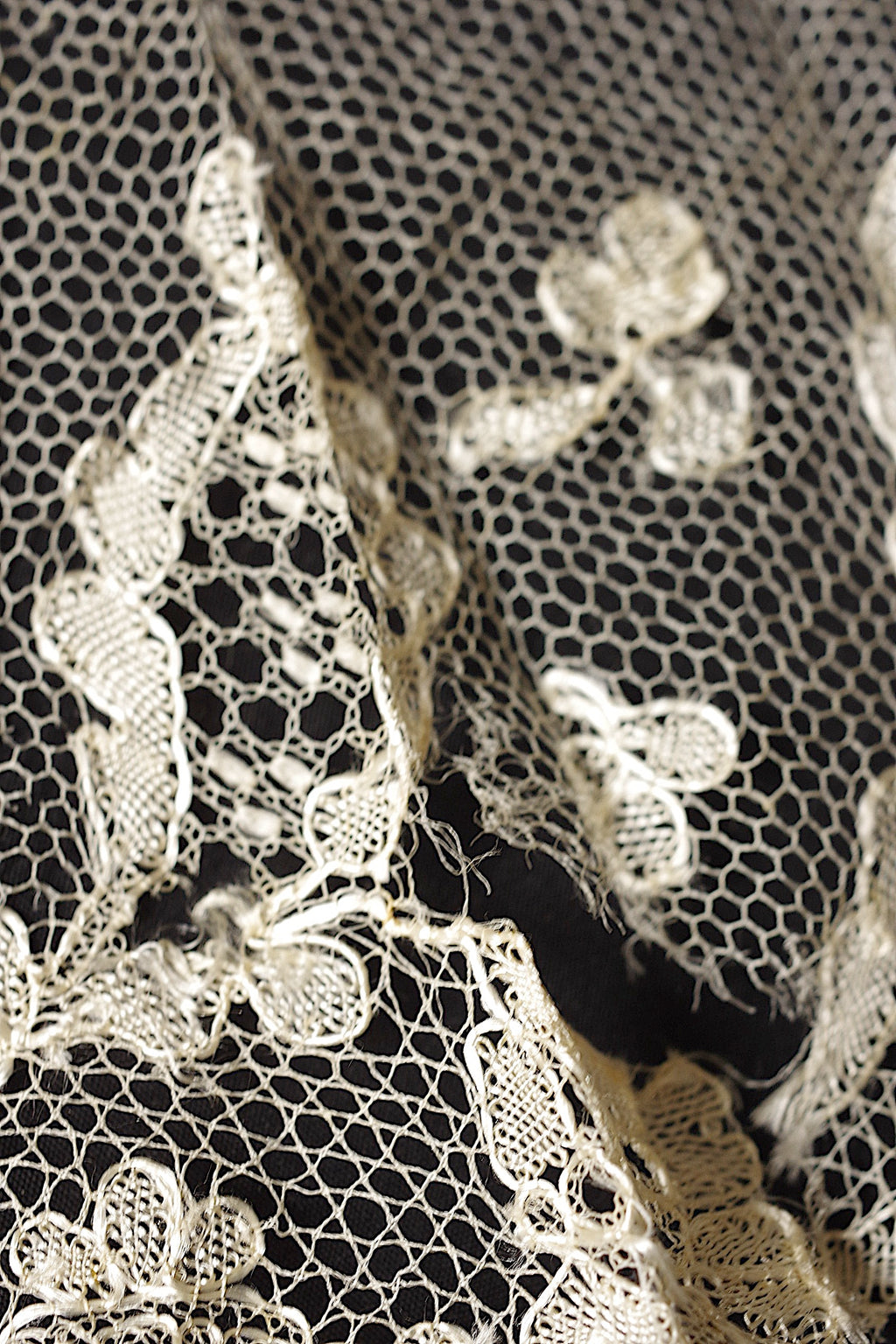 アンティークレース dentelle ancienne ブロンドレース　素材用