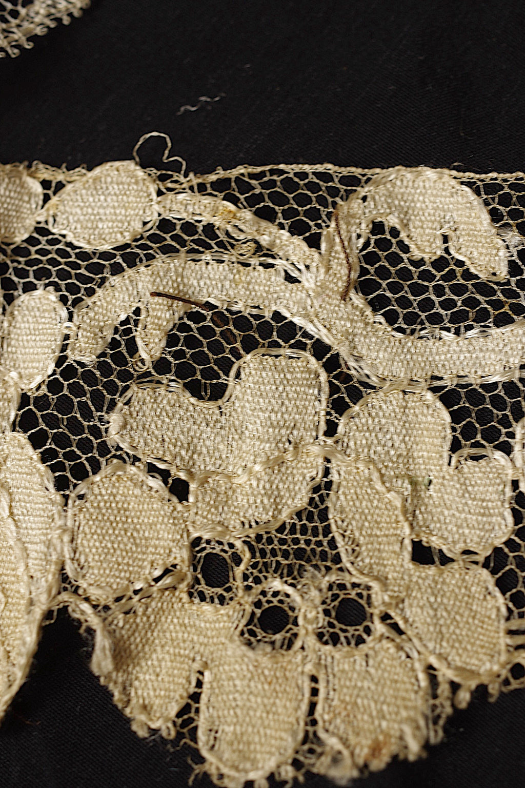 アンティークレース dentelle ancienne ブロンドレース　素材用