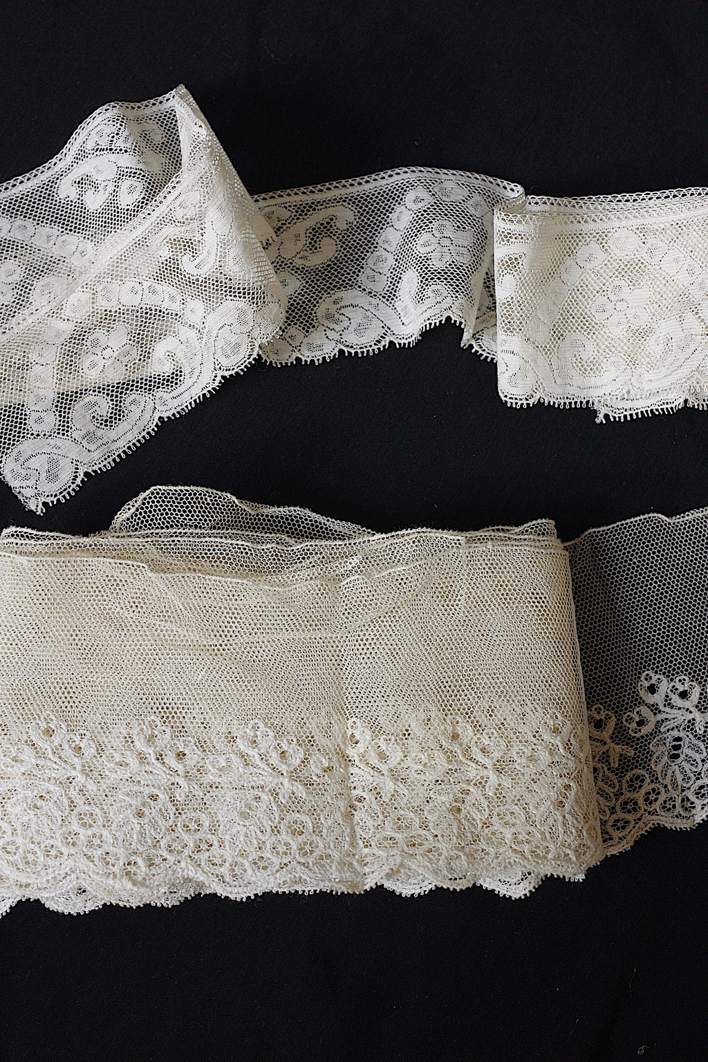 アンティークレース dentelle ancienne 220cm 109cm