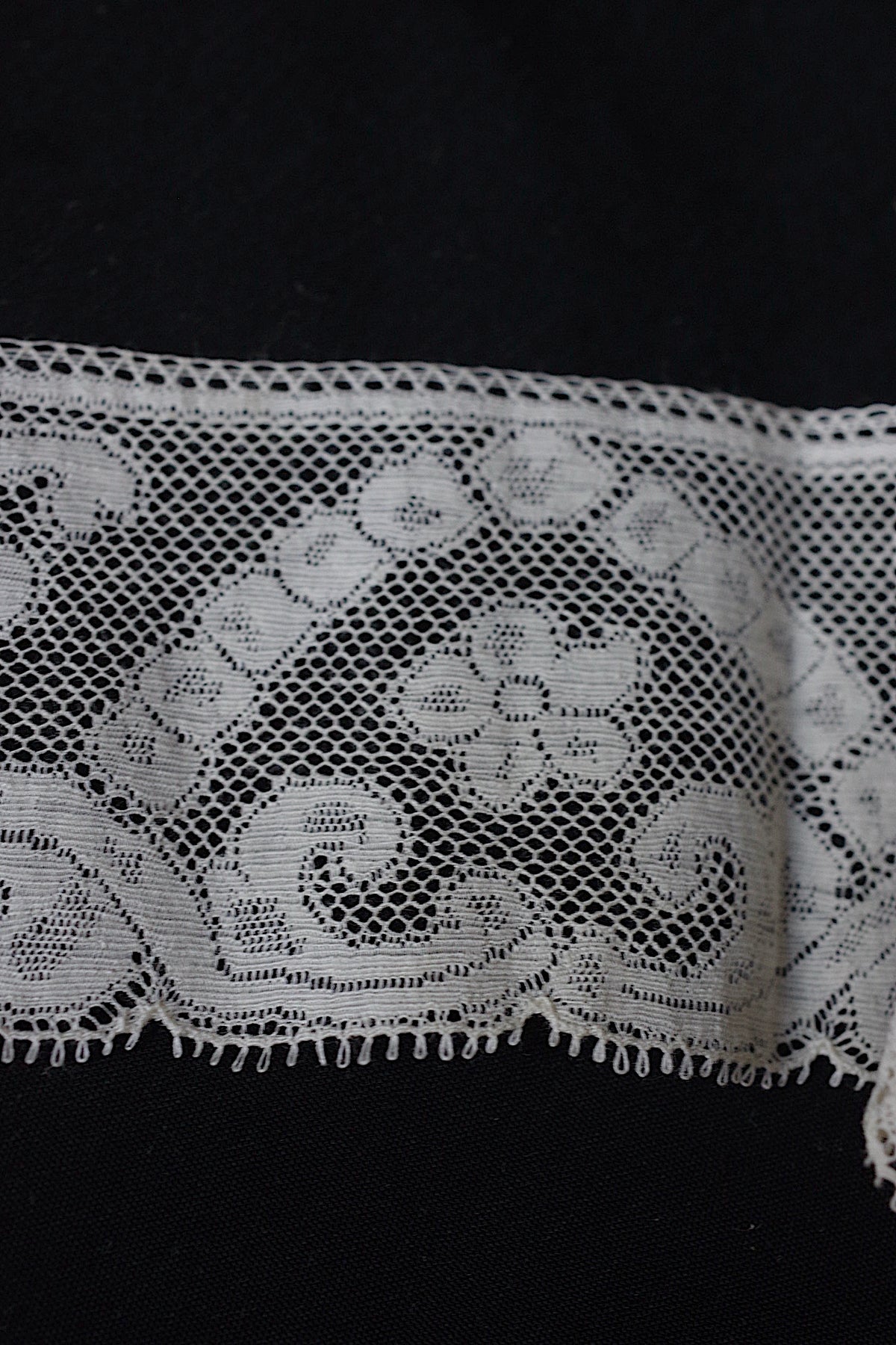 アンティークレース dentelle ancienne 220cm 109cm