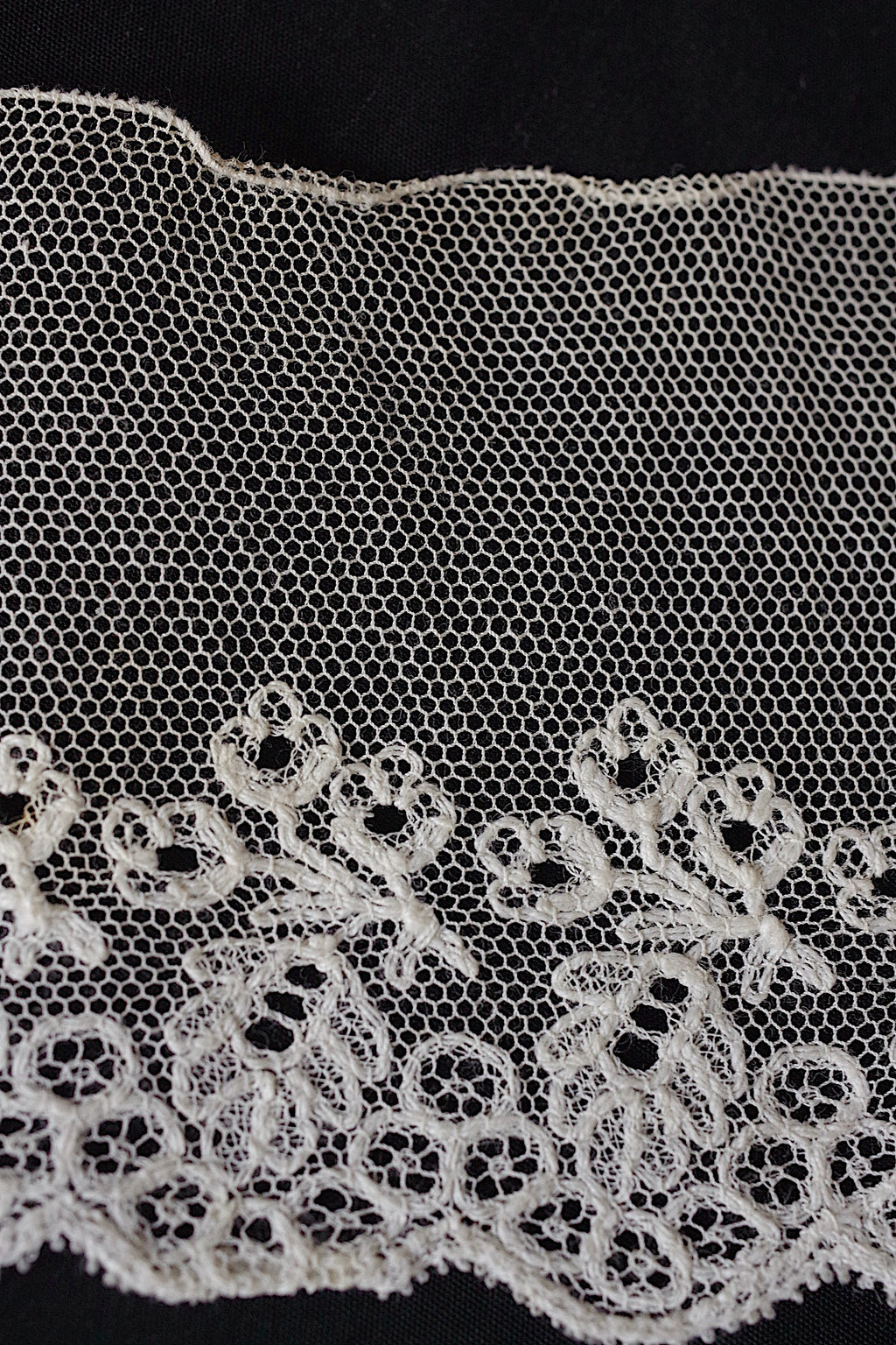 アンティークレース dentelle ancienne 220cm 109cm