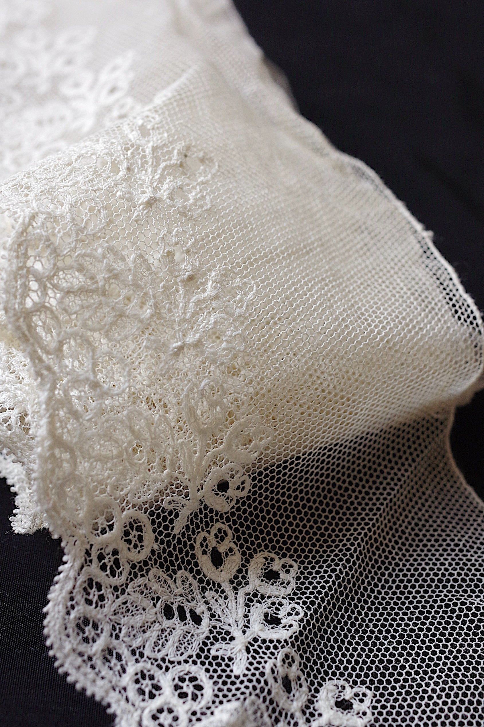 アンティークレース dentelle ancienne 220cm 109cm