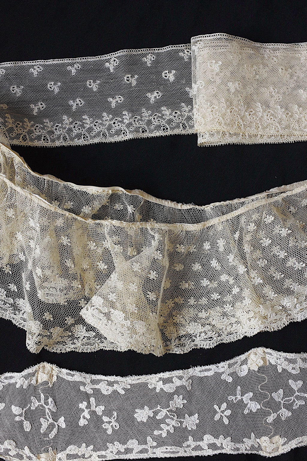 アンティークレース dentelle ancienne ３種