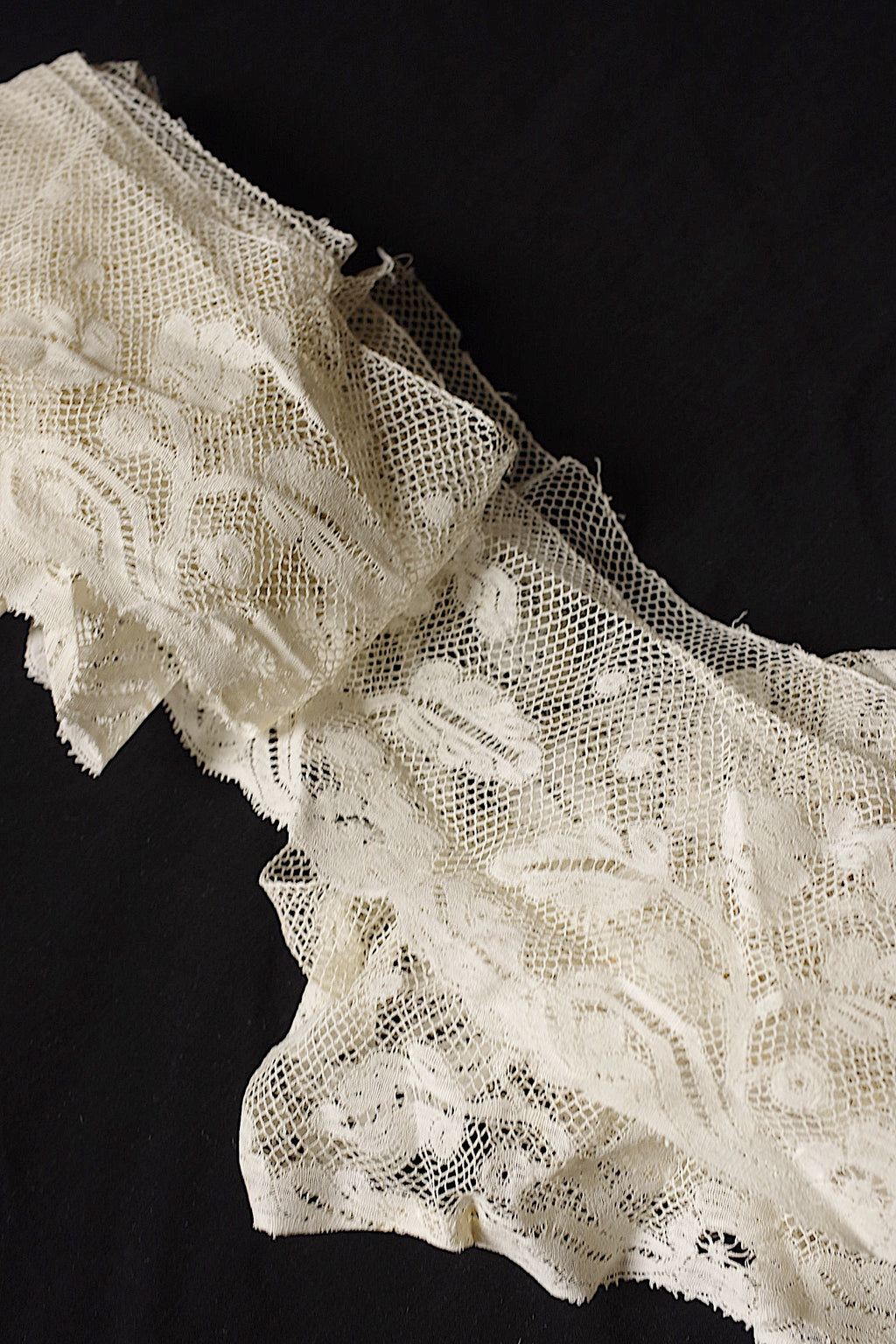 アンティークレース dentelle ancienne 340cm