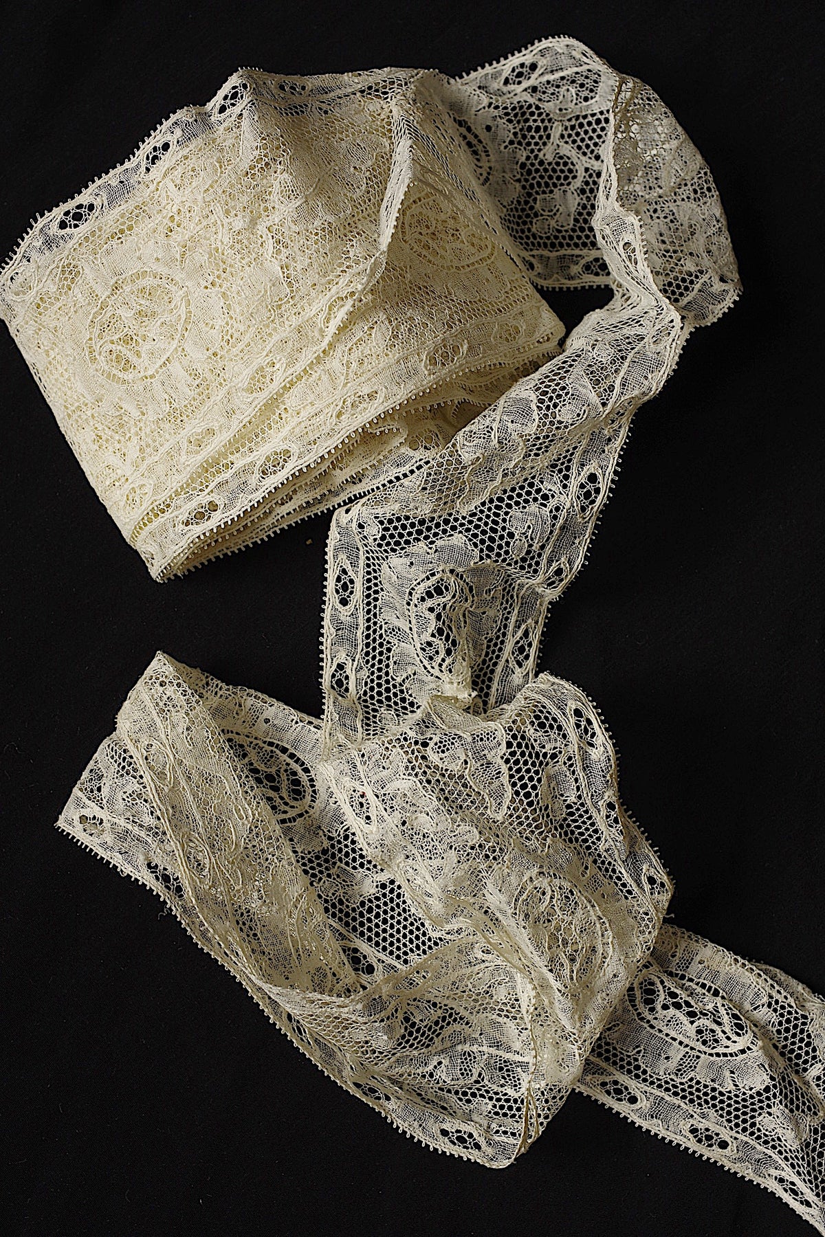 アンティークレース dentelle ancienne 343cm