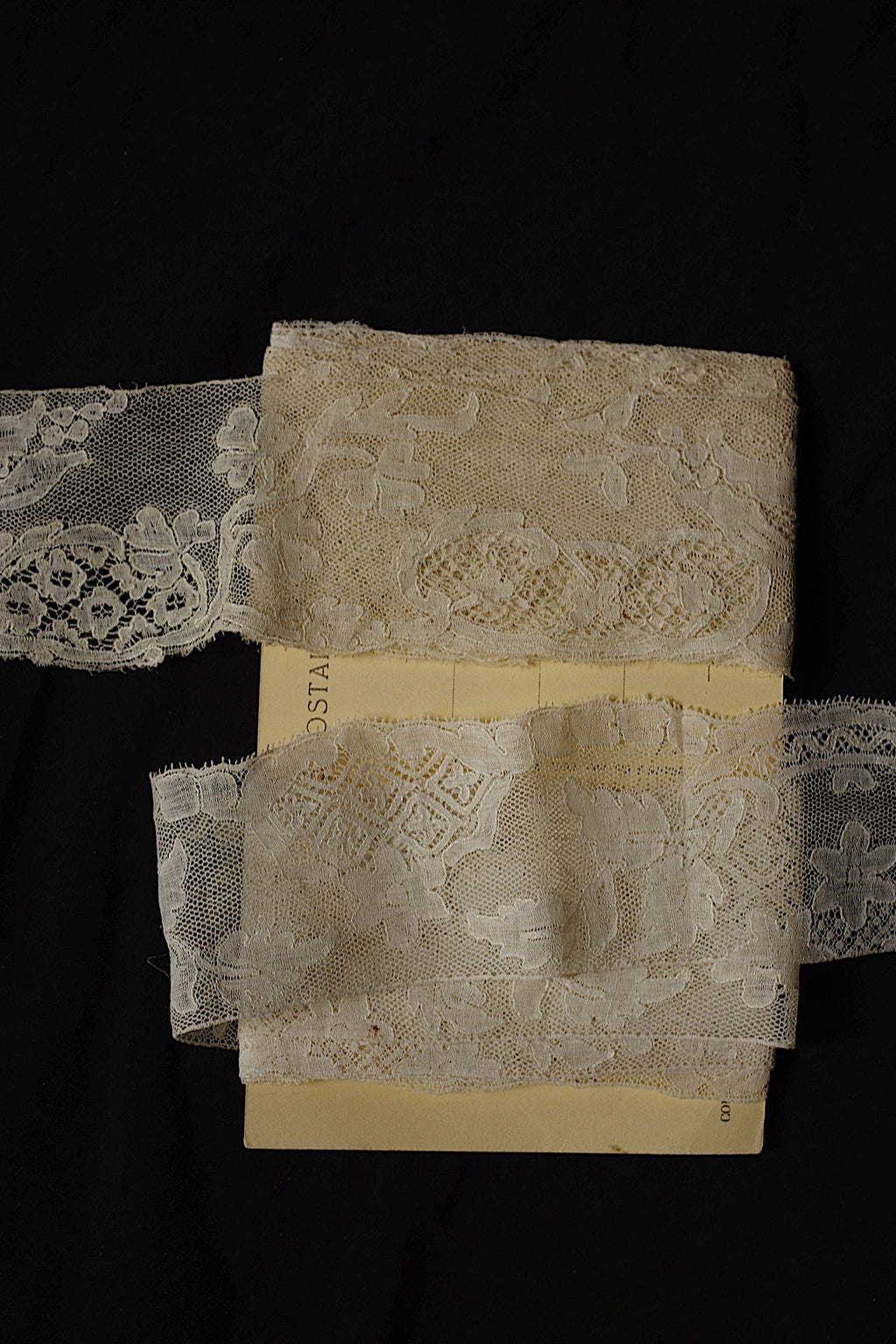 アンティークレース dentelle ancienne 2種