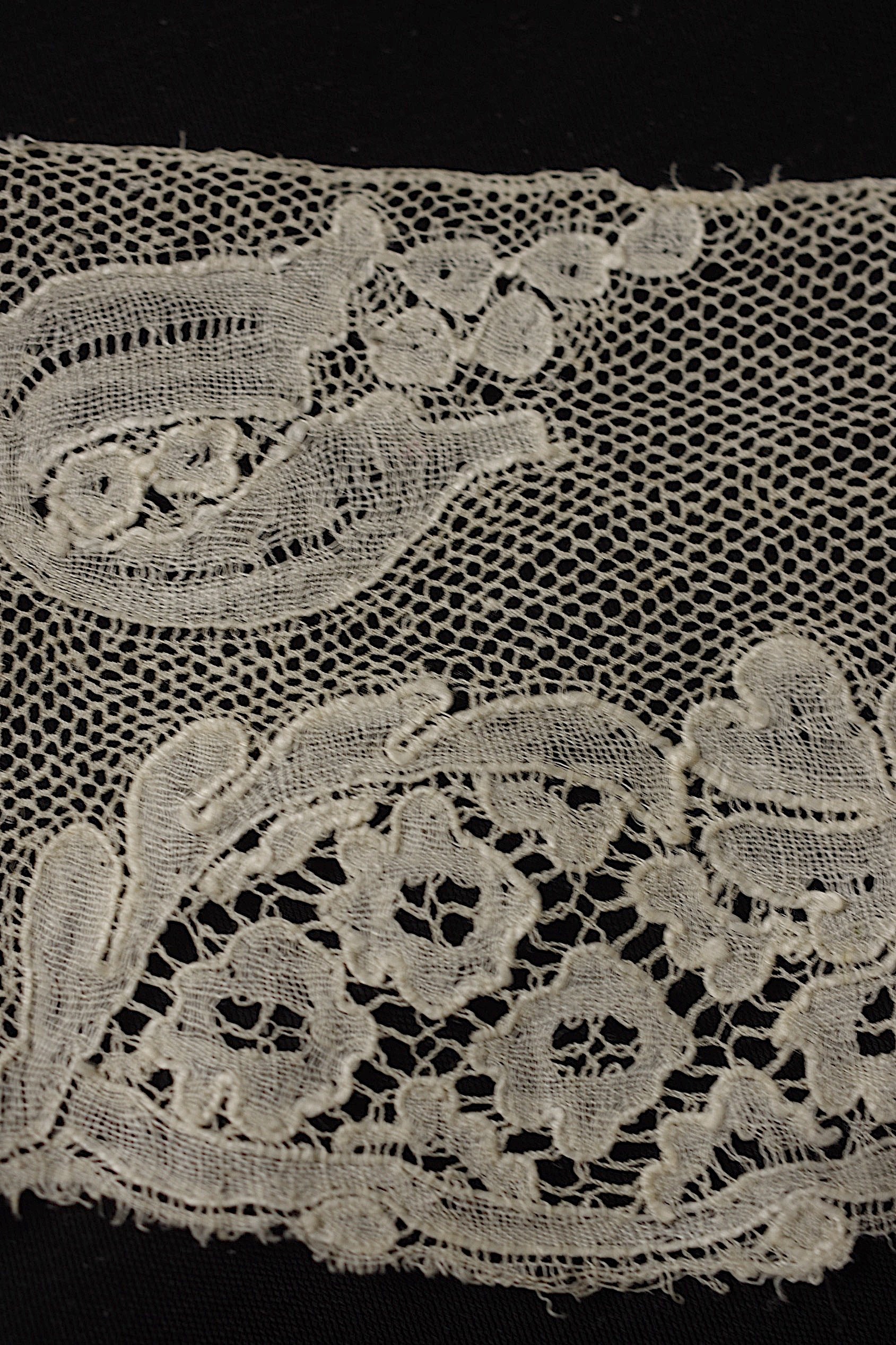 アンティークレース dentelle ancienne 2種