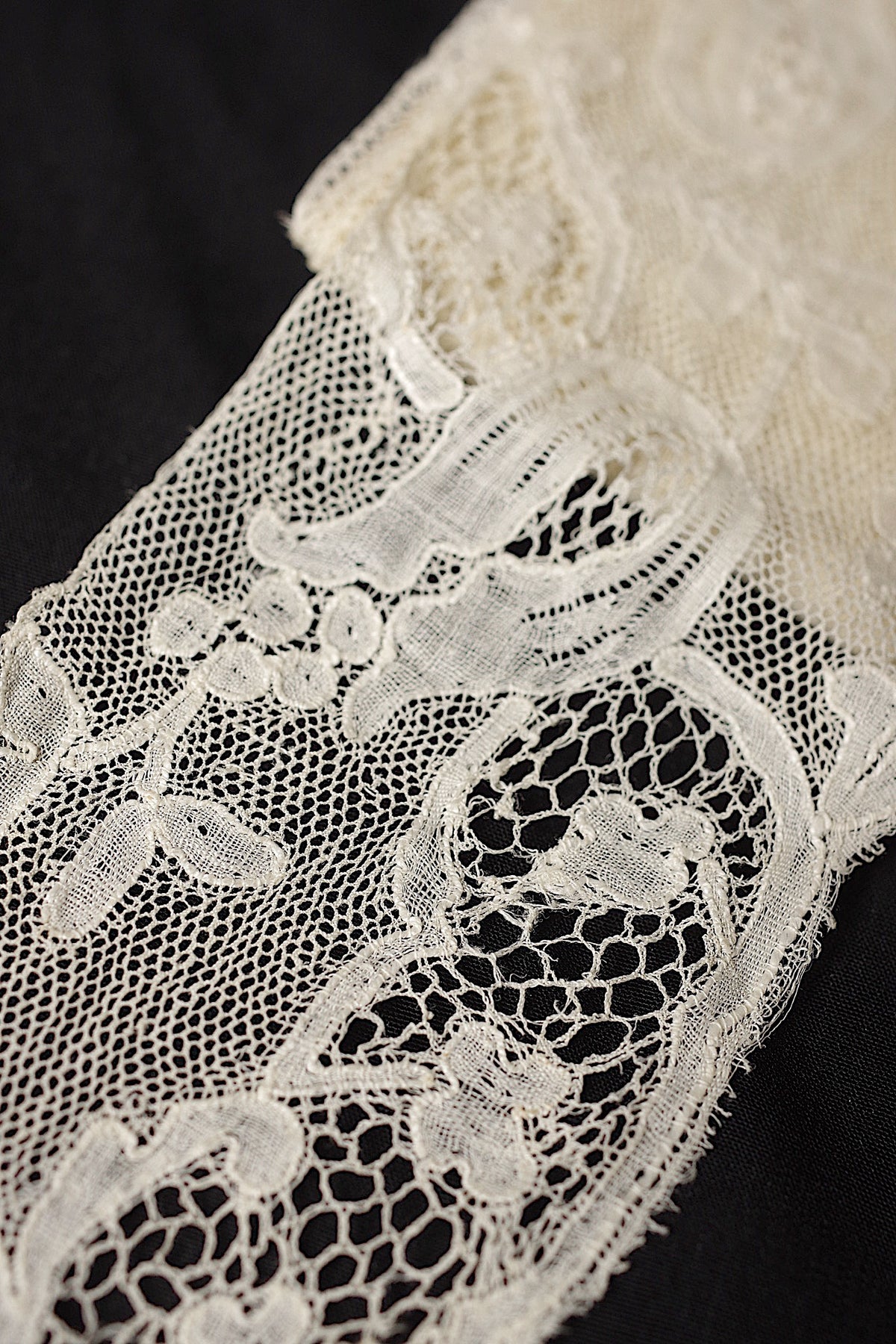 アンティークレース dentelle ancienne 2種