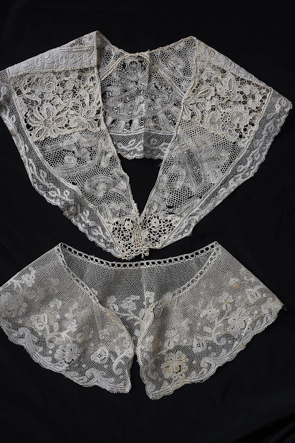 アンティークレース dentelle ancienne 襟2つ