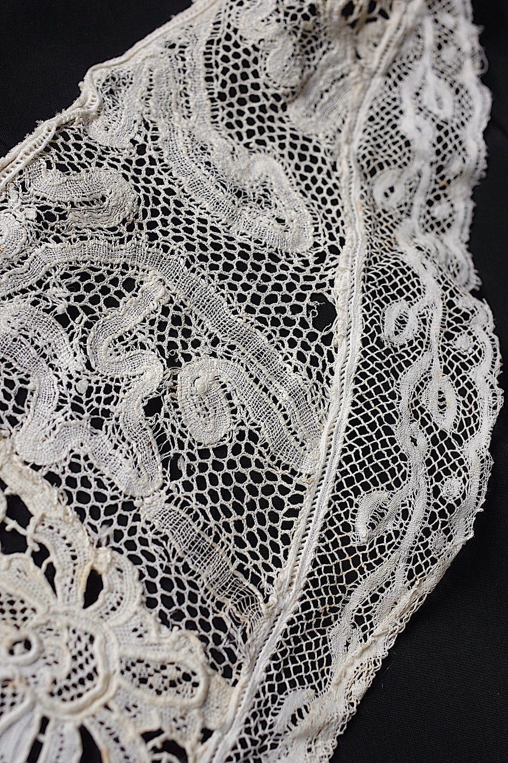 アンティークレース dentelle ancienne 襟2つ