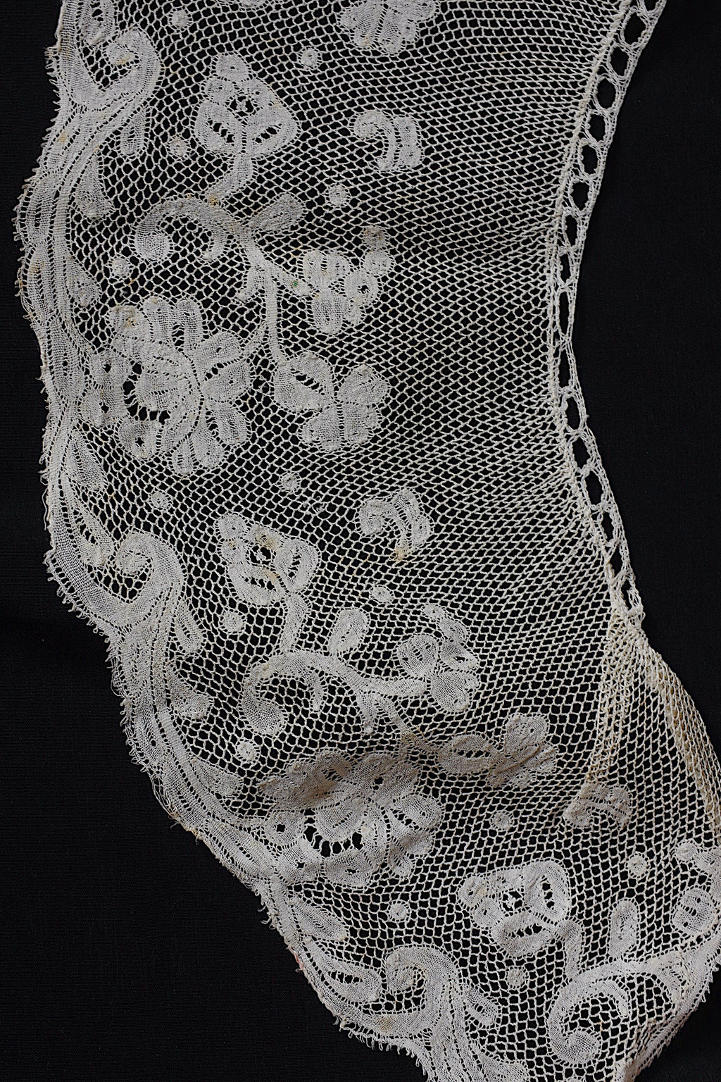 アンティークレース dentelle ancienne 襟2つ