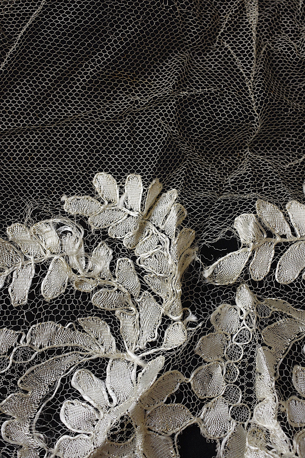 アンティークレース dentelle ancienne ブロンドレース　素材用