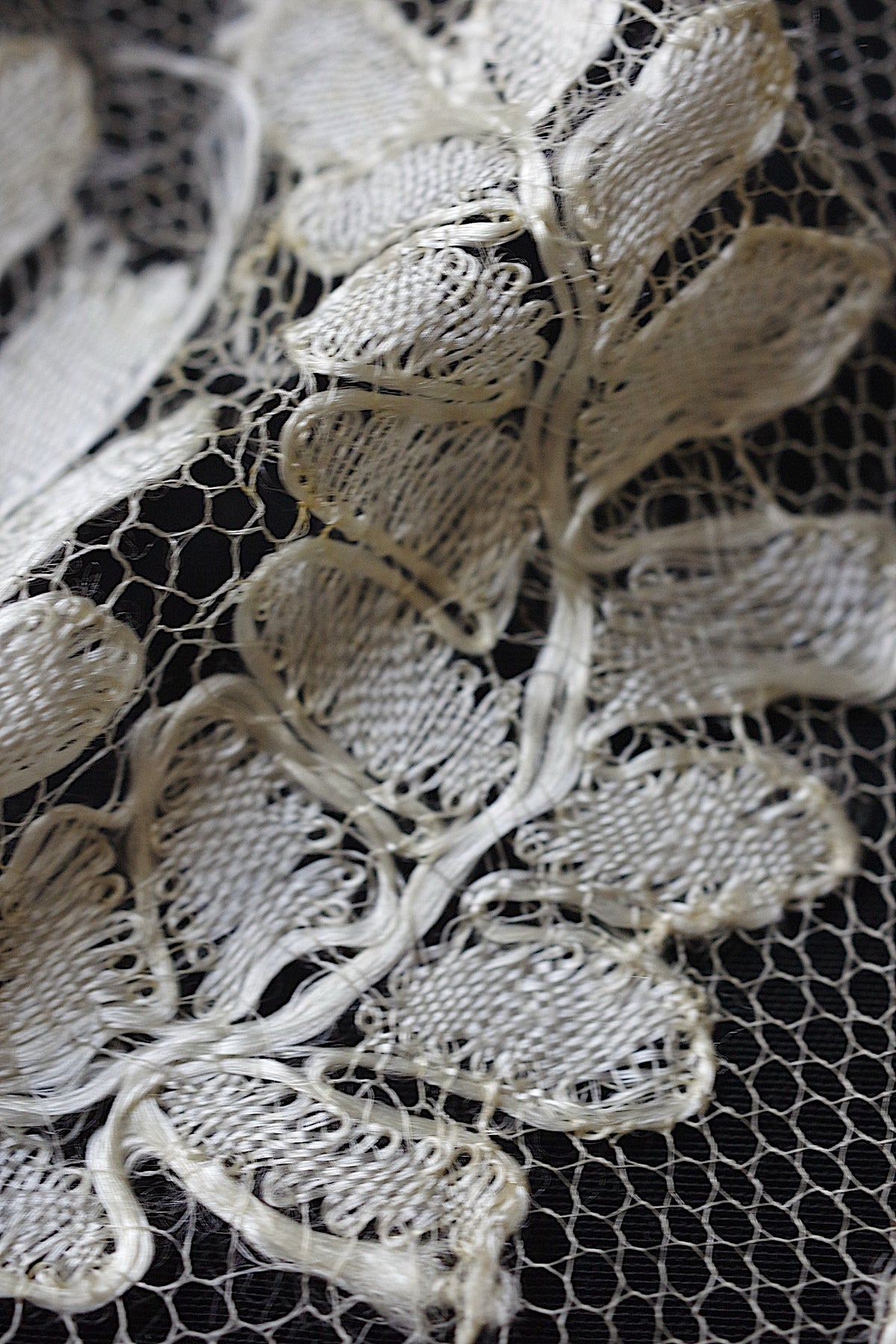 アンティークレース dentelle ancienne ブロンドレース　素材用